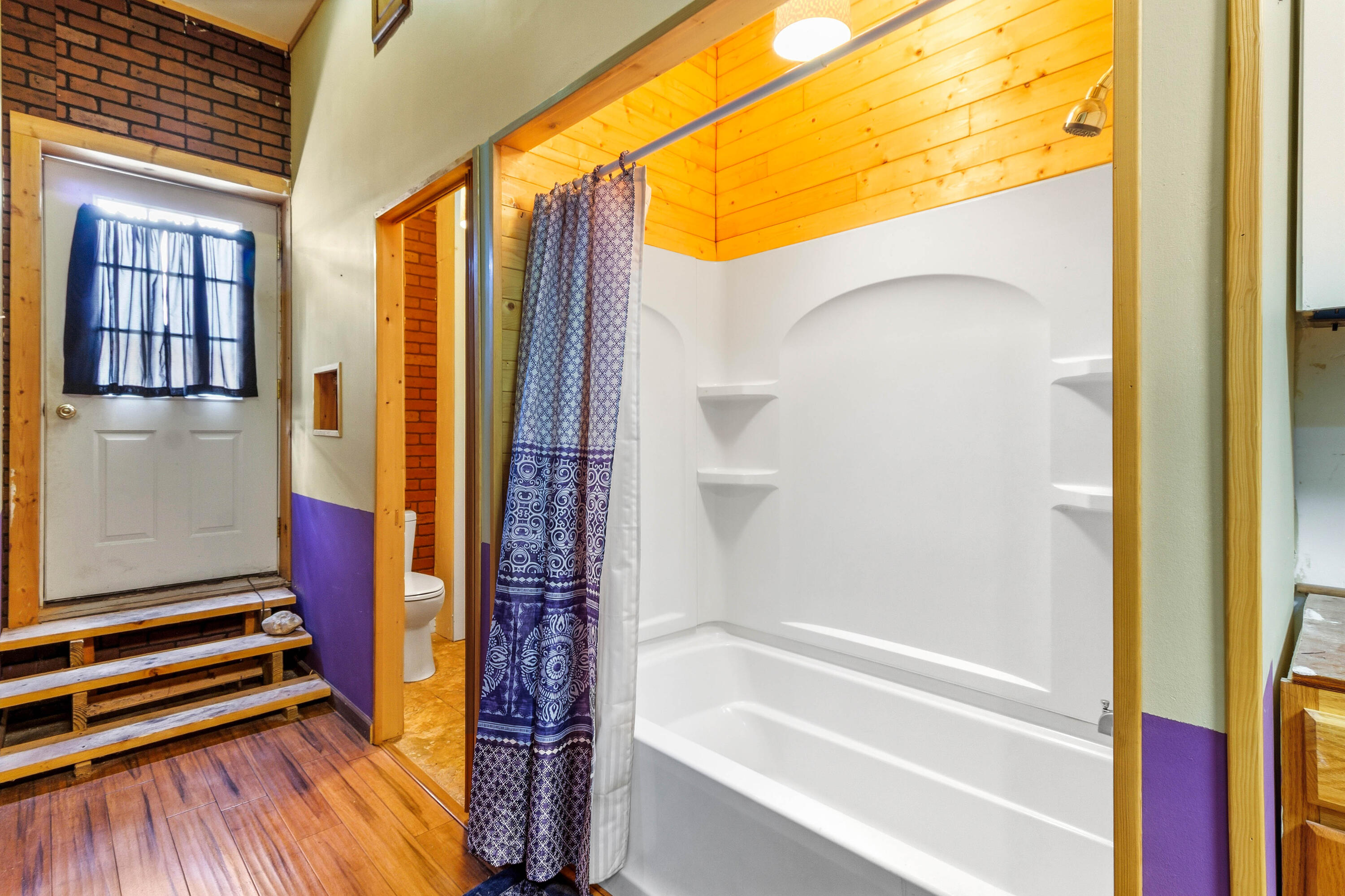 120 Columbus Street, Kenton, Ohio 43326