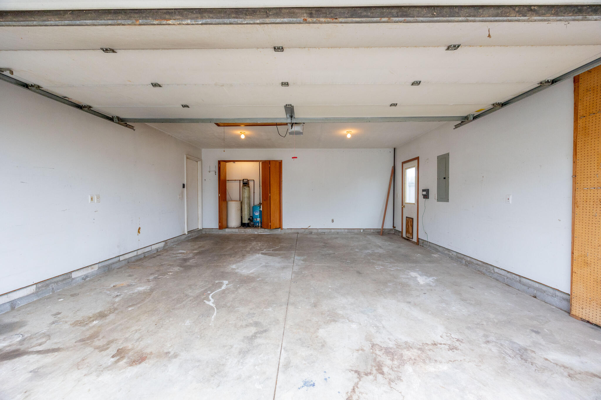 6990 Sunfish Drive, Huntsville, Ohio 43324