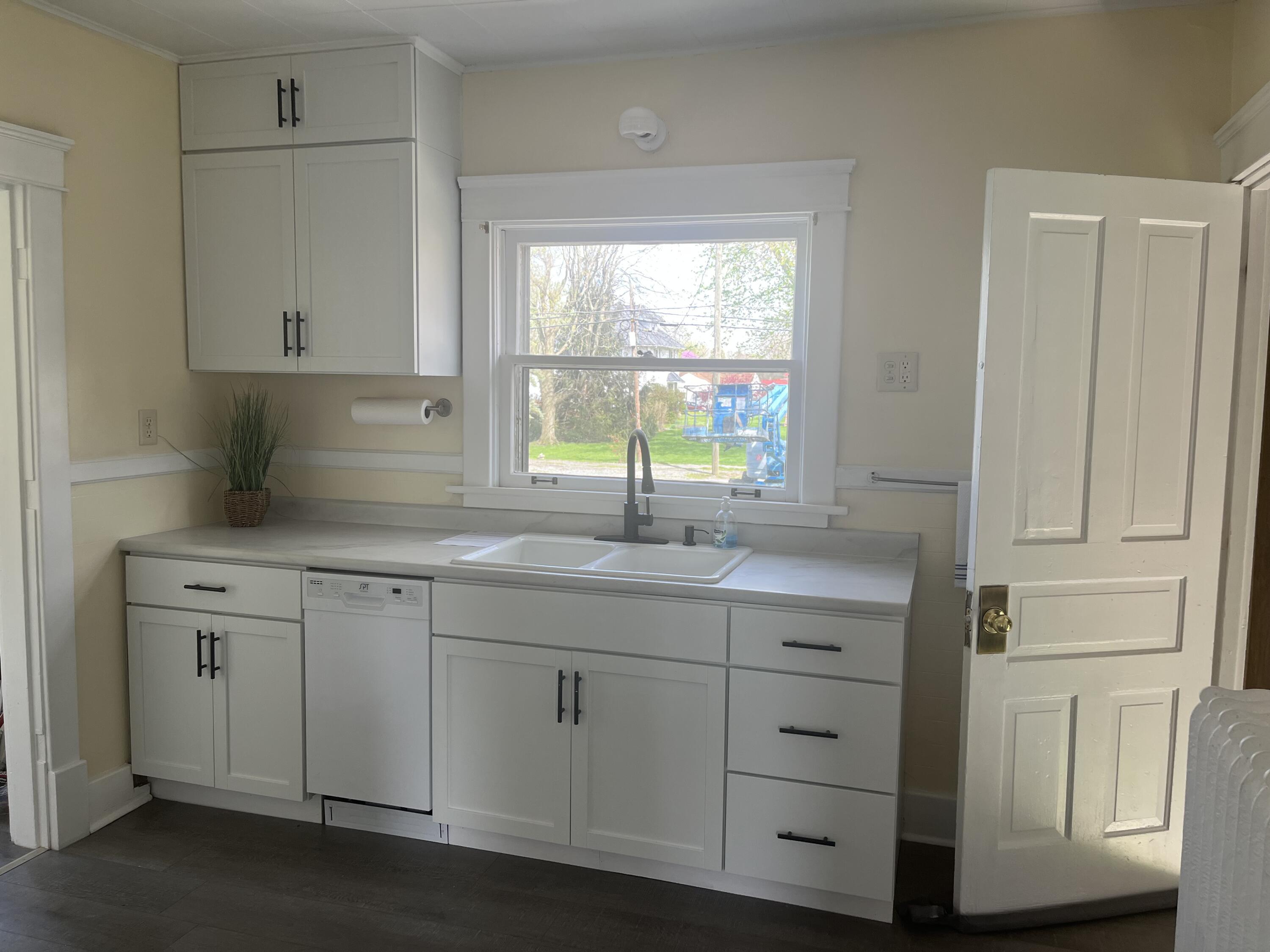 406 Main Street, Ada, Ohio 45810