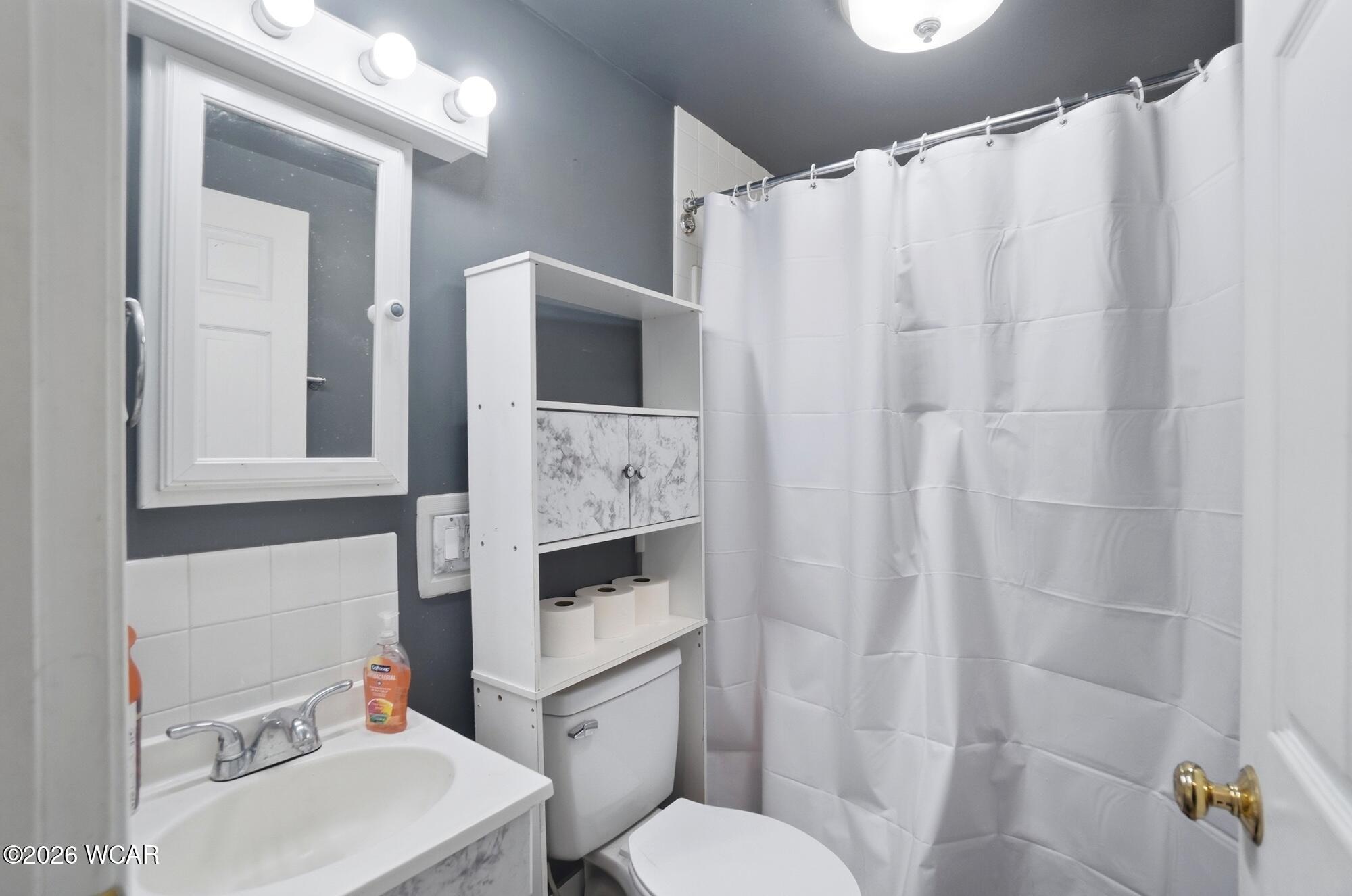 105 Water Street, Buckland, Ohio