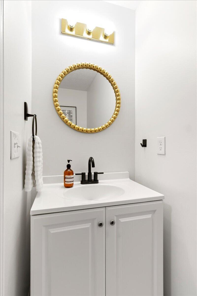 5701 Killiney Lane, Dublin, Ohio 43016