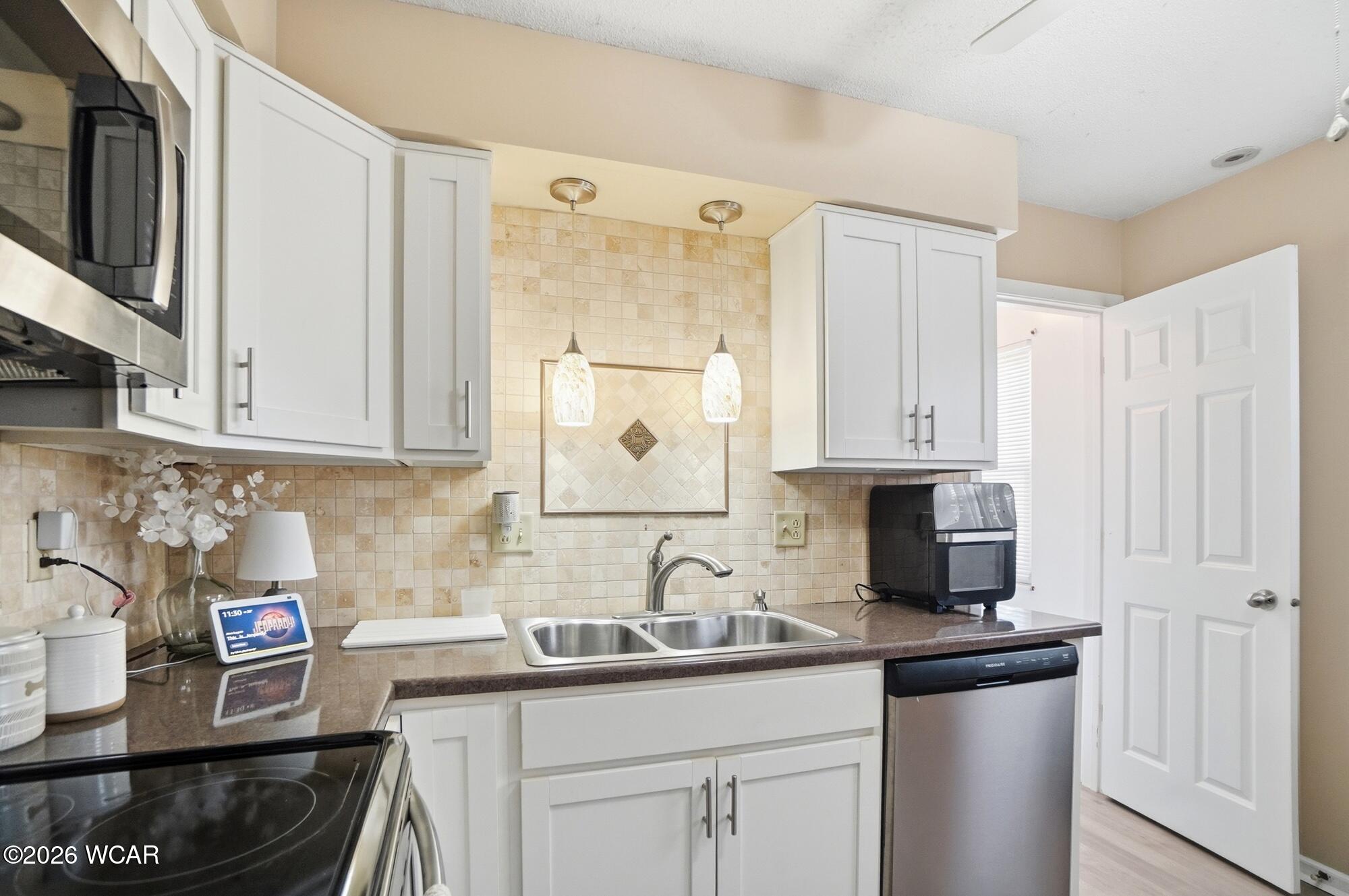 821 Poppy Drive, Wapakoneta, Ohio