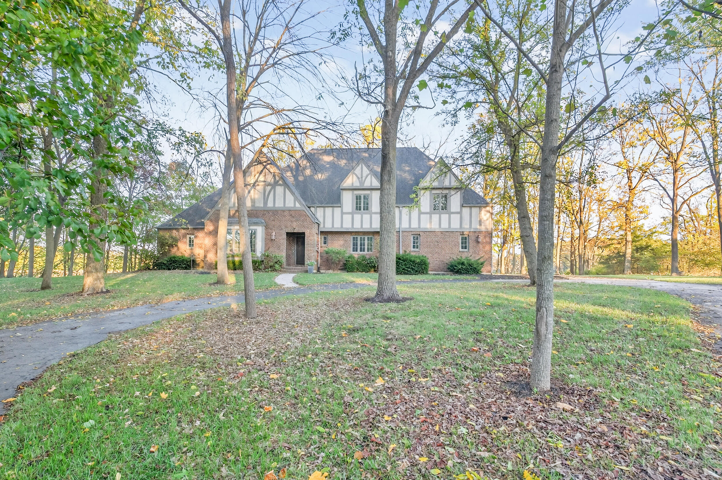 1160 Premwood Drive, Troy, Ohio 45373