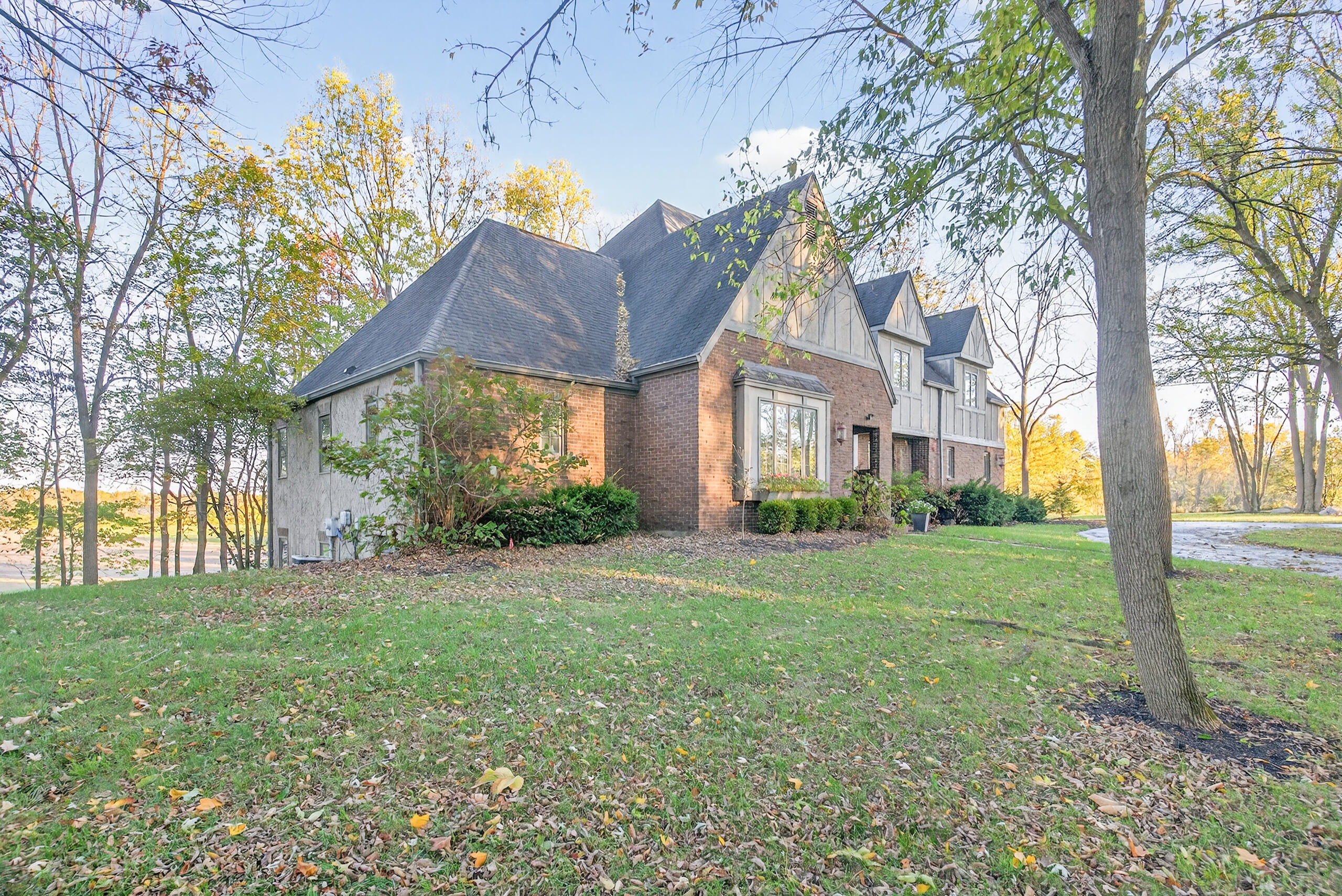 1160 Premwood Drive, Troy, Ohio 45373