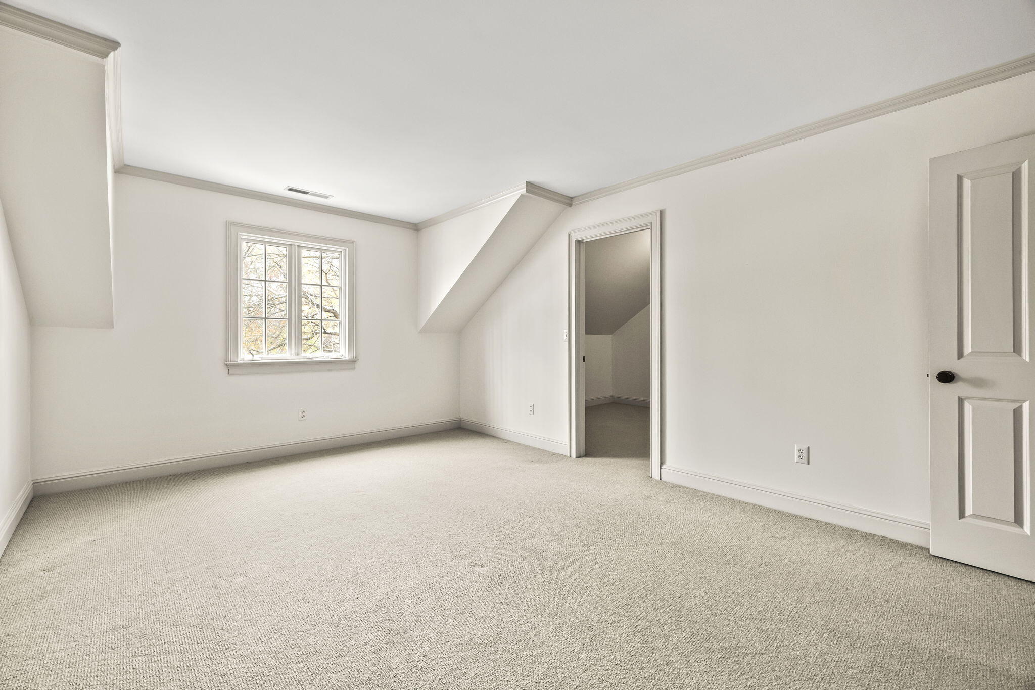 1160 Premwood Drive, Troy, Ohio 45373