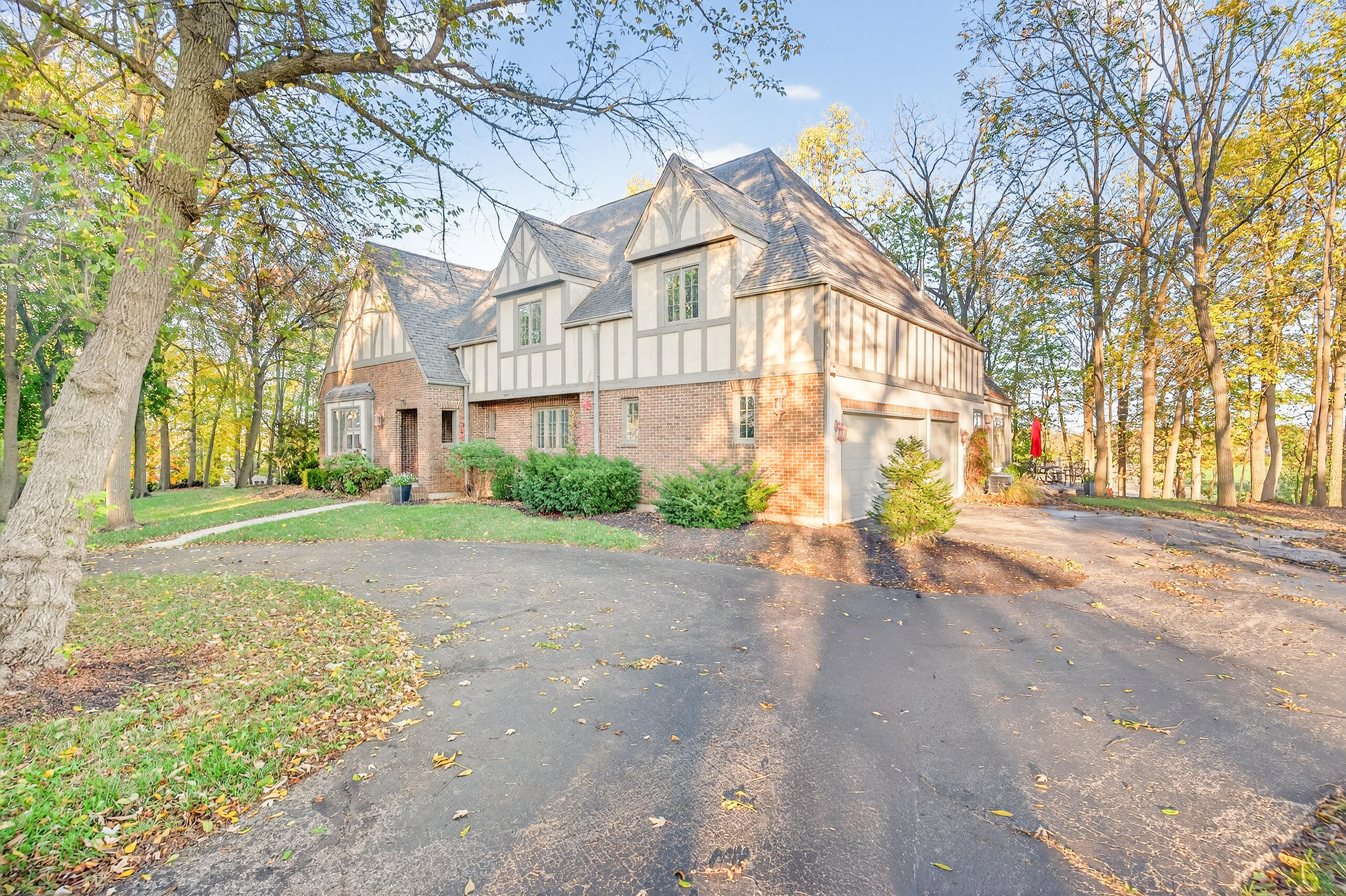 1160 Premwood Drive, Troy, Ohio 45373