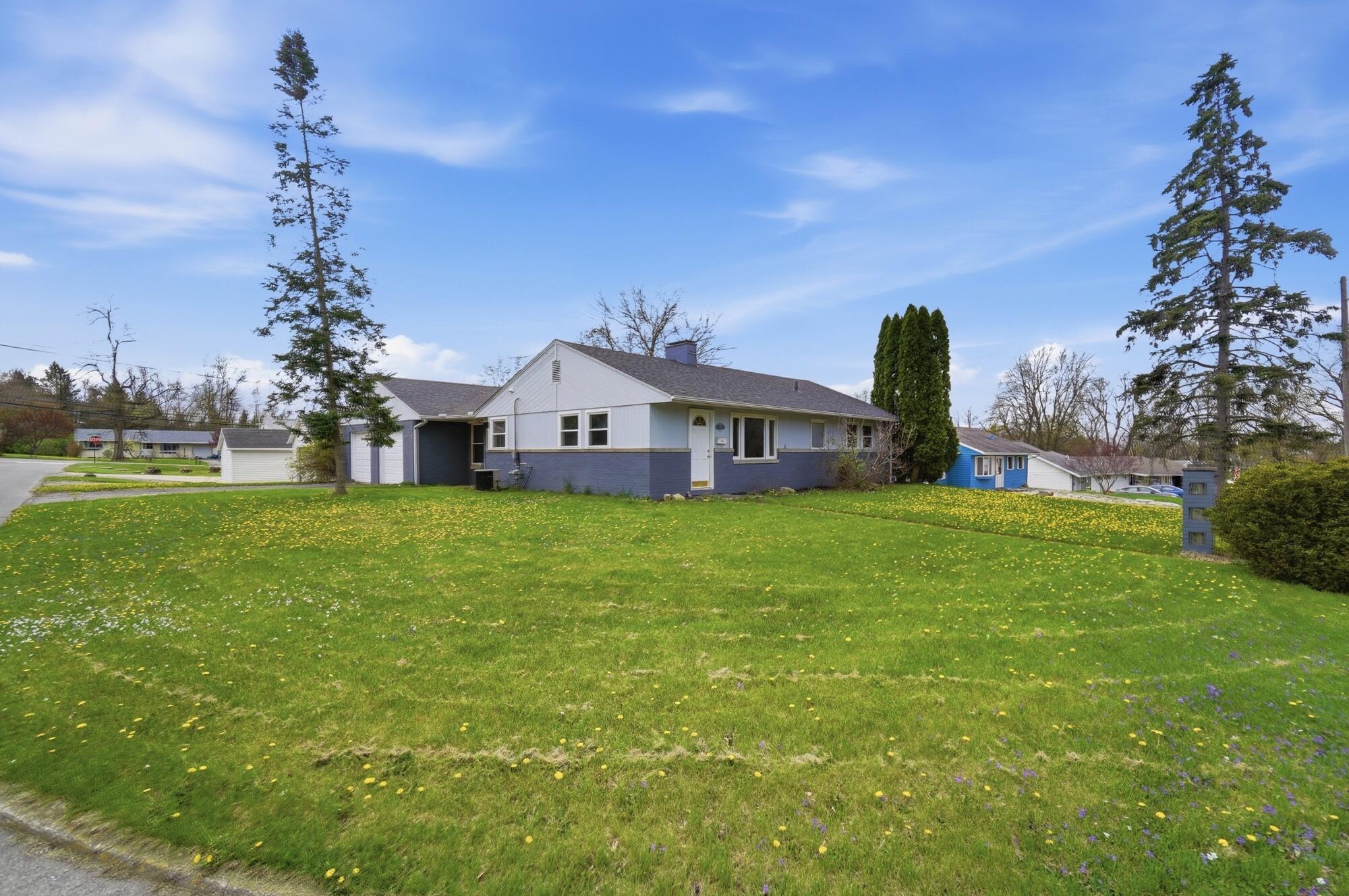 818 Brookwood Drive, Bellefontaine, Ohio 43311