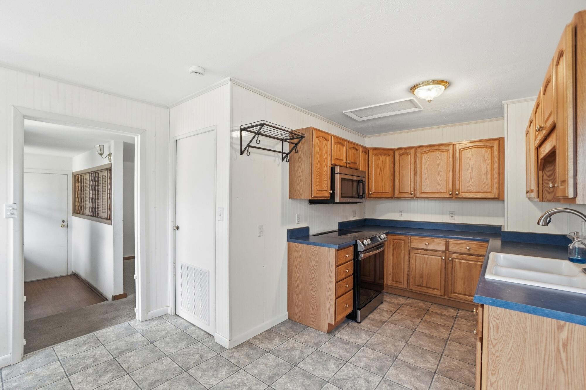 818 Brookwood Drive, Bellefontaine, Ohio 43311