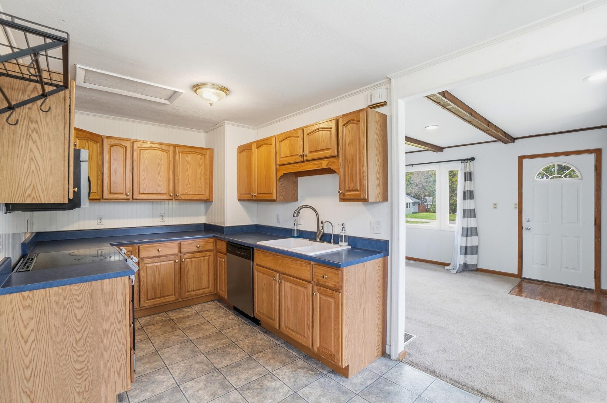 818 Brookwood Drive, Bellefontaine, Ohio 43311