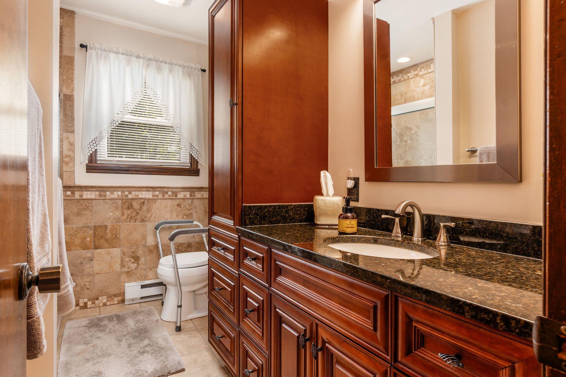 1200 Spring Valley Road, London, Ohio 43140