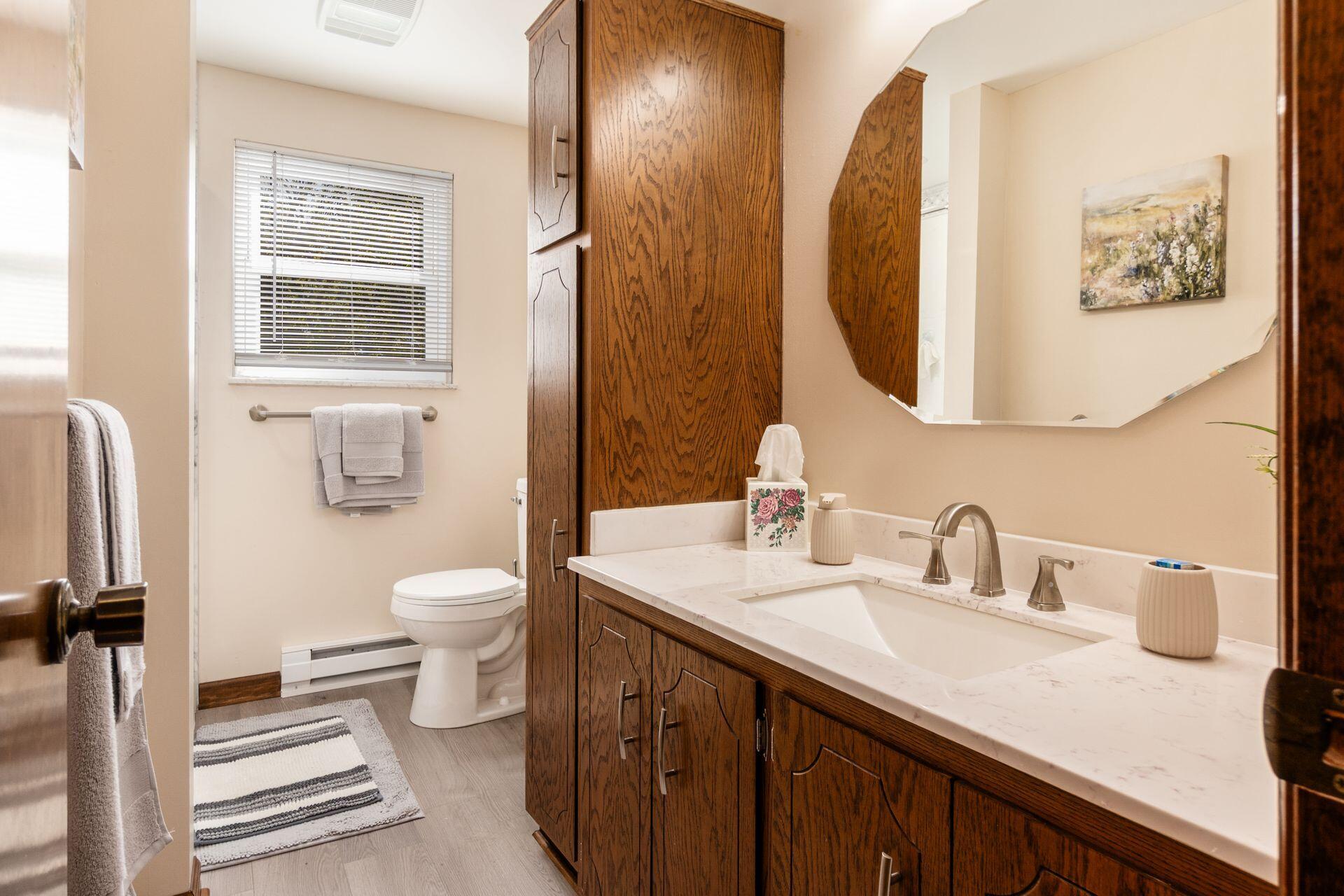 1200 Spring Valley Road, London, Ohio 43140