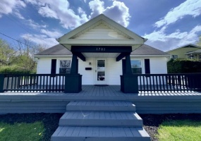 1701 Jefferson Street, Springfield, Ohio 45506, 2 Bedrooms Bedrooms, ,1 BathroomBathrooms,Residential,For Sale,Jefferson,1044987