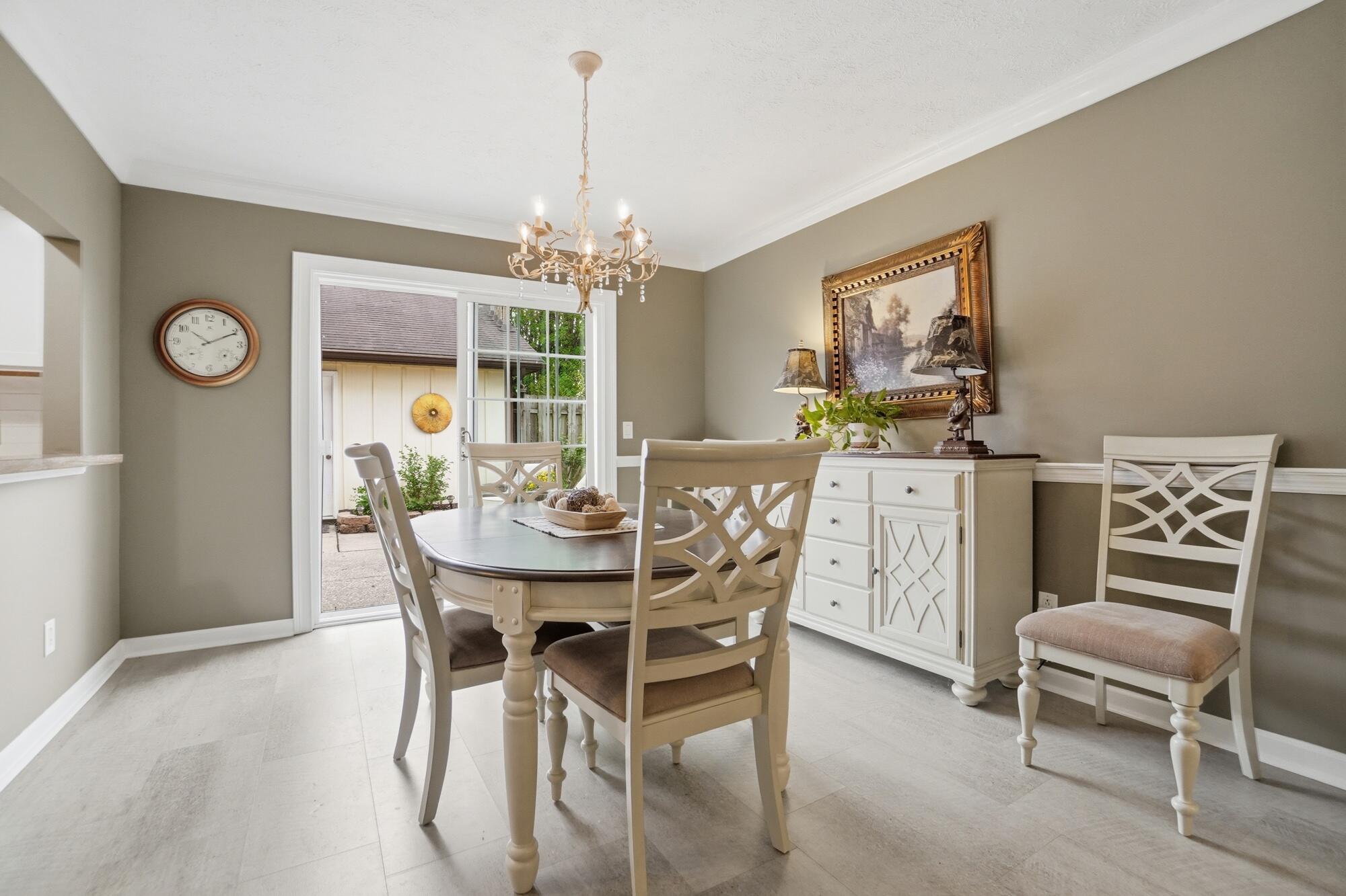 3112 El Camino Drive, Springfield, Ohio 45503