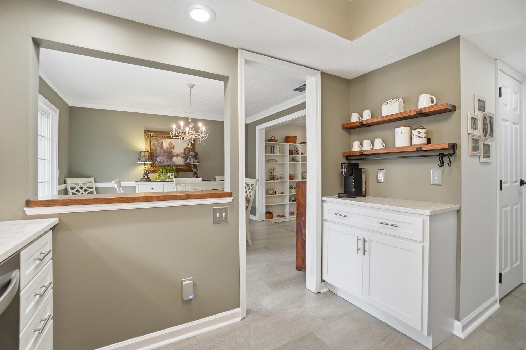 3112 El Camino Drive, Springfield, Ohio 45503