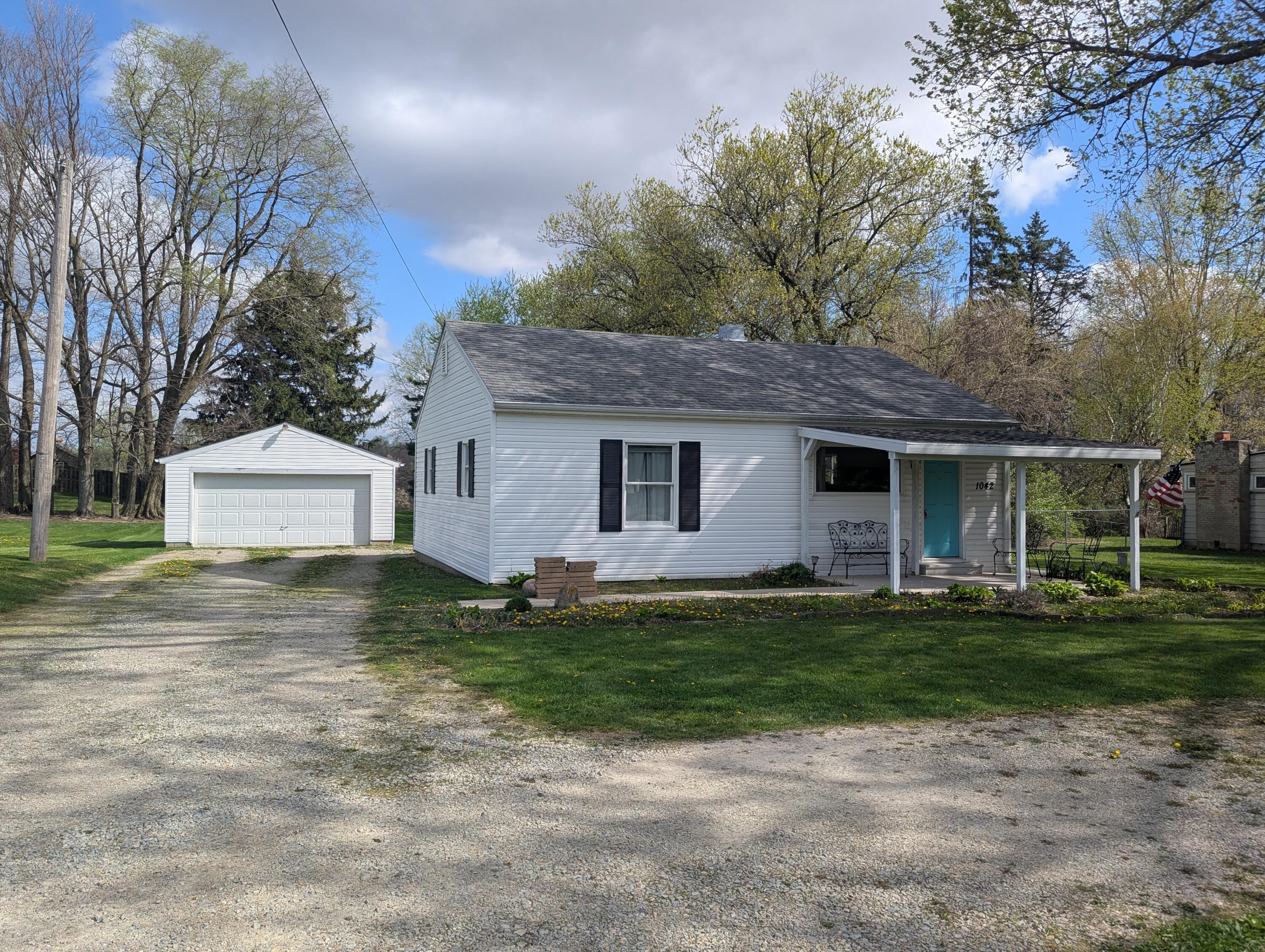 1042 Willow Road, Springfield, Ohio 45502