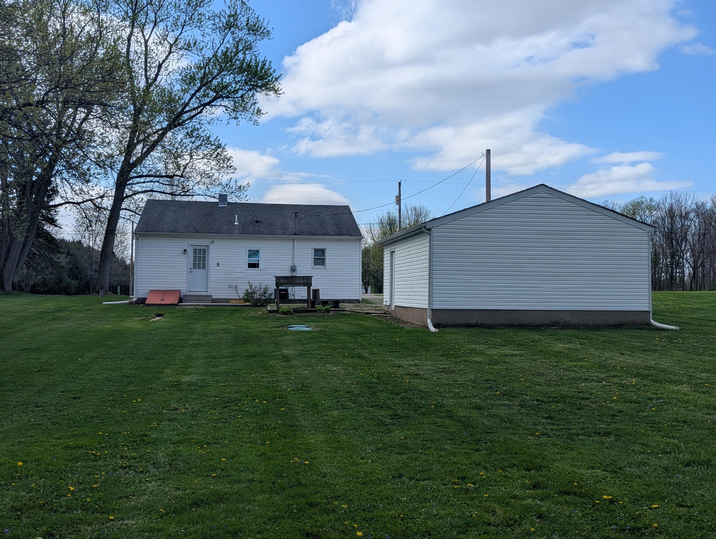 1042 Willow Road, Springfield, Ohio 45502