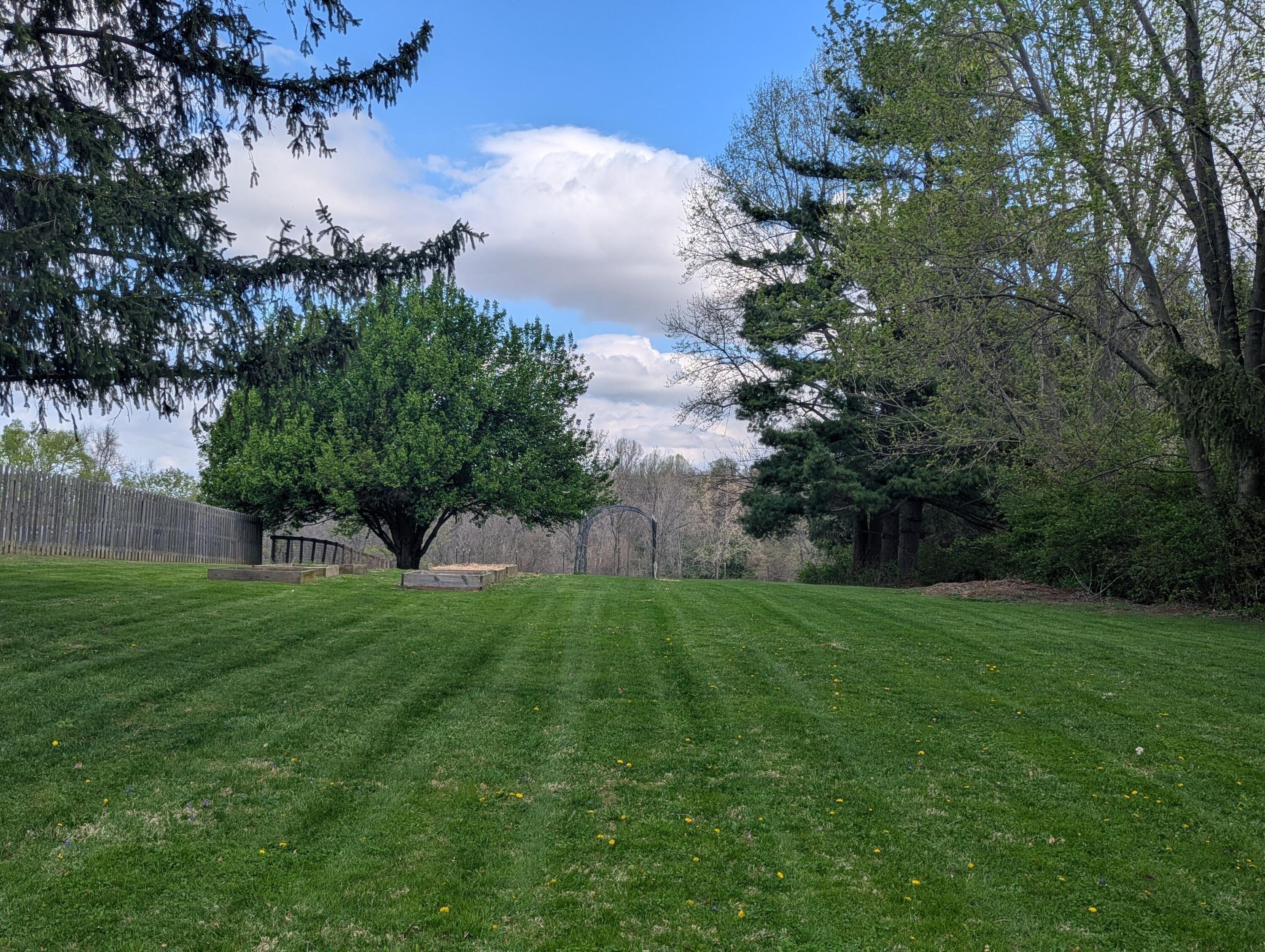 1042 Willow Road, Springfield, Ohio 45502