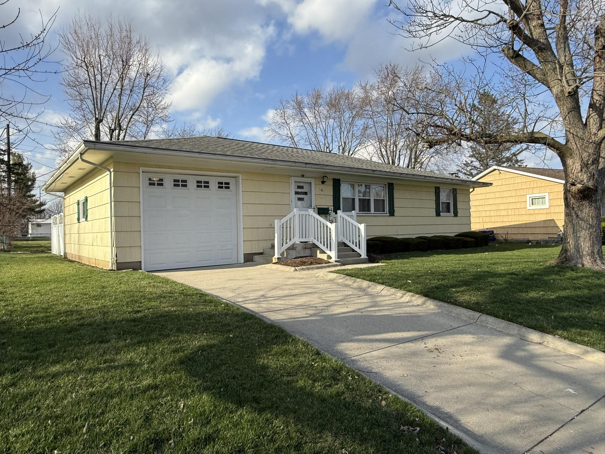 41 Westmoor Drive, London, Ohio 43140