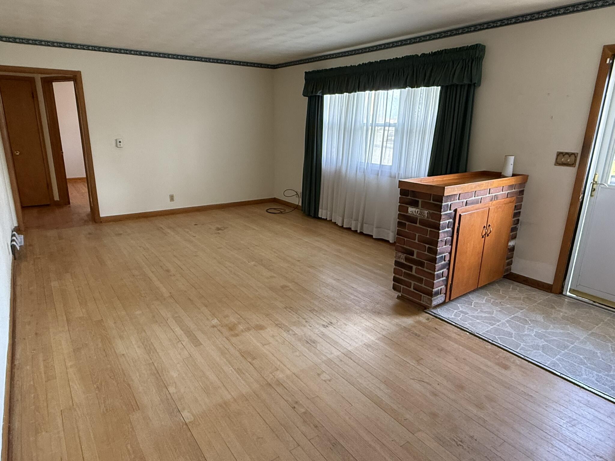 41 Westmoor Drive, London, Ohio 43140