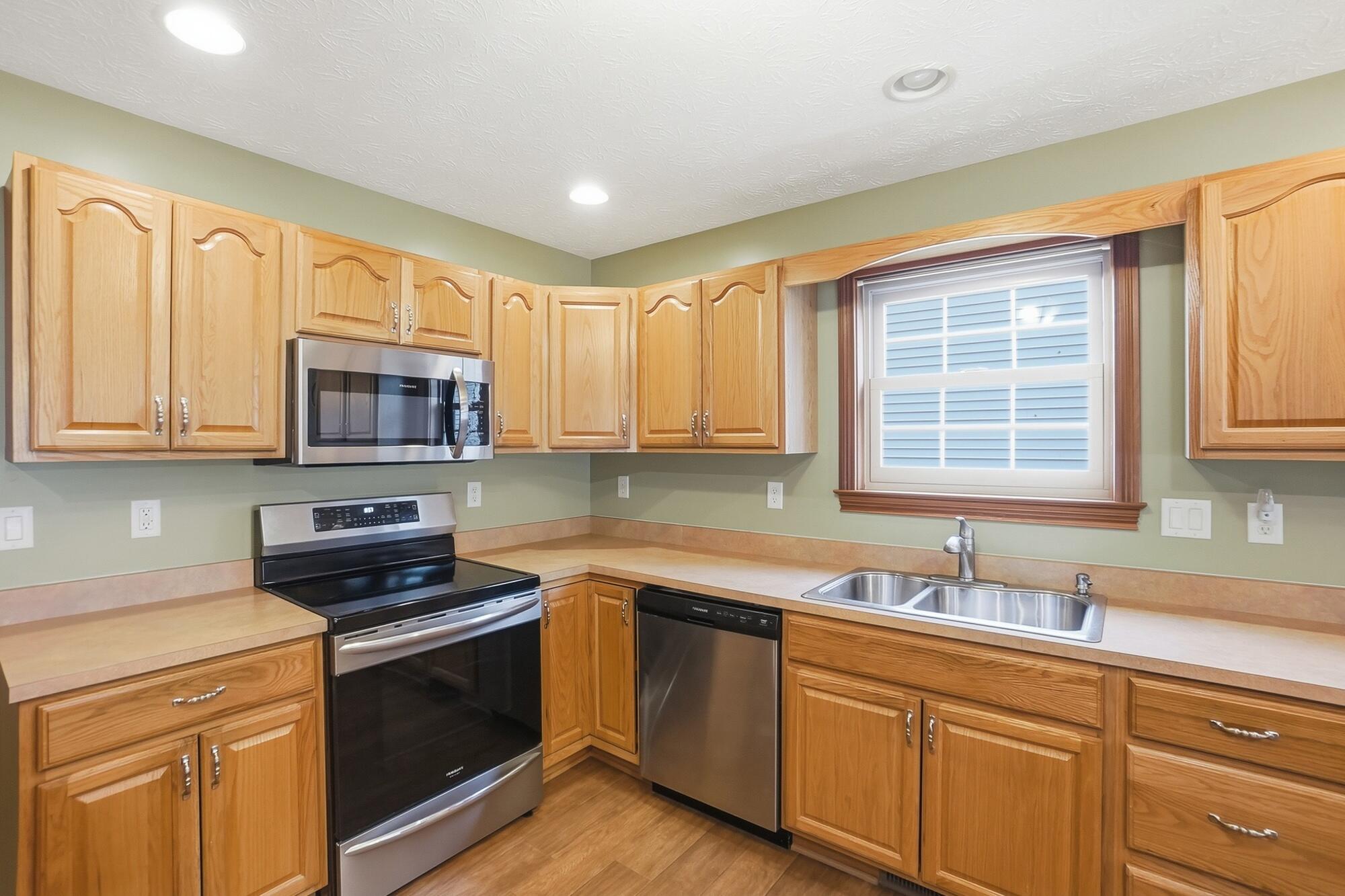 522 Northpoint Court, Troy, Ohio 45373