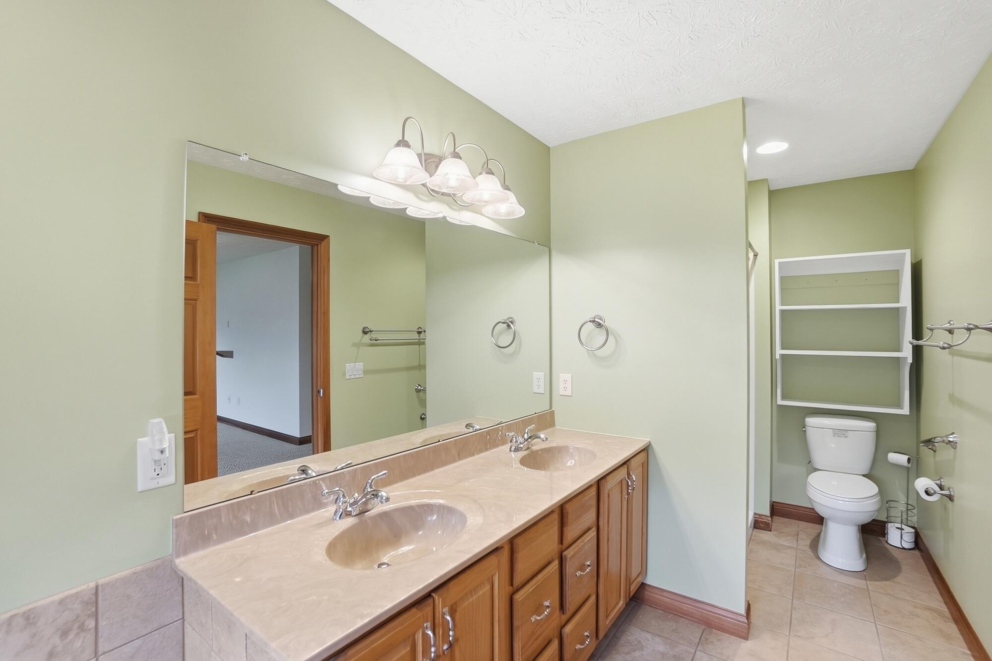 522 Northpoint Court, Troy, Ohio 45373