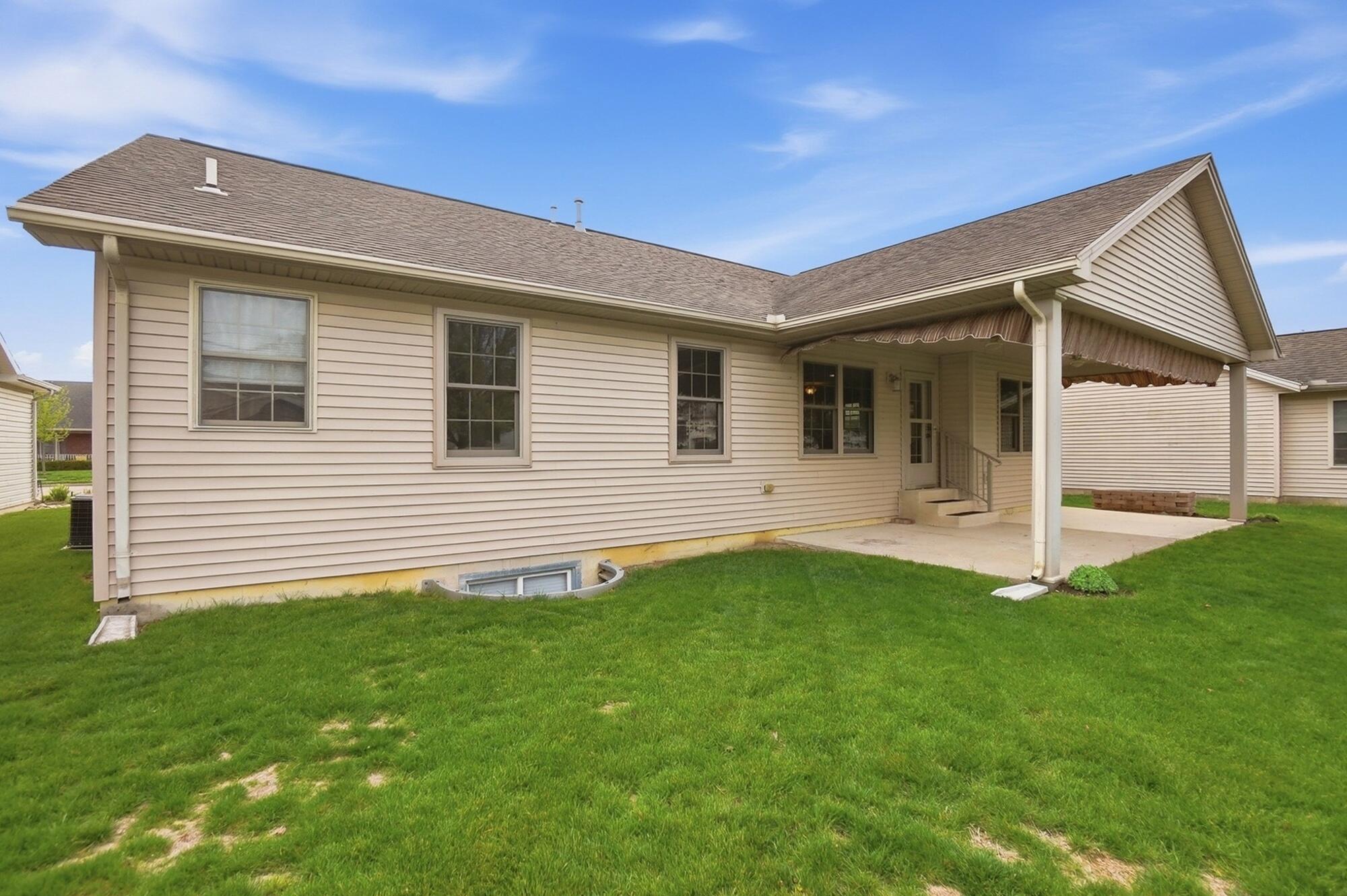 522 Northpoint Court, Troy, Ohio 45373