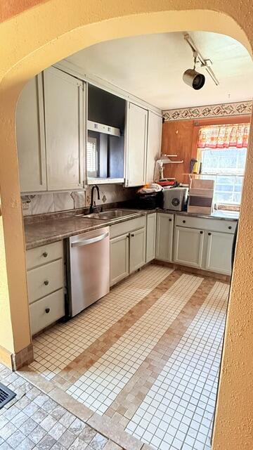 452 Bechtle Avenue, Springfield, Ohio 45504