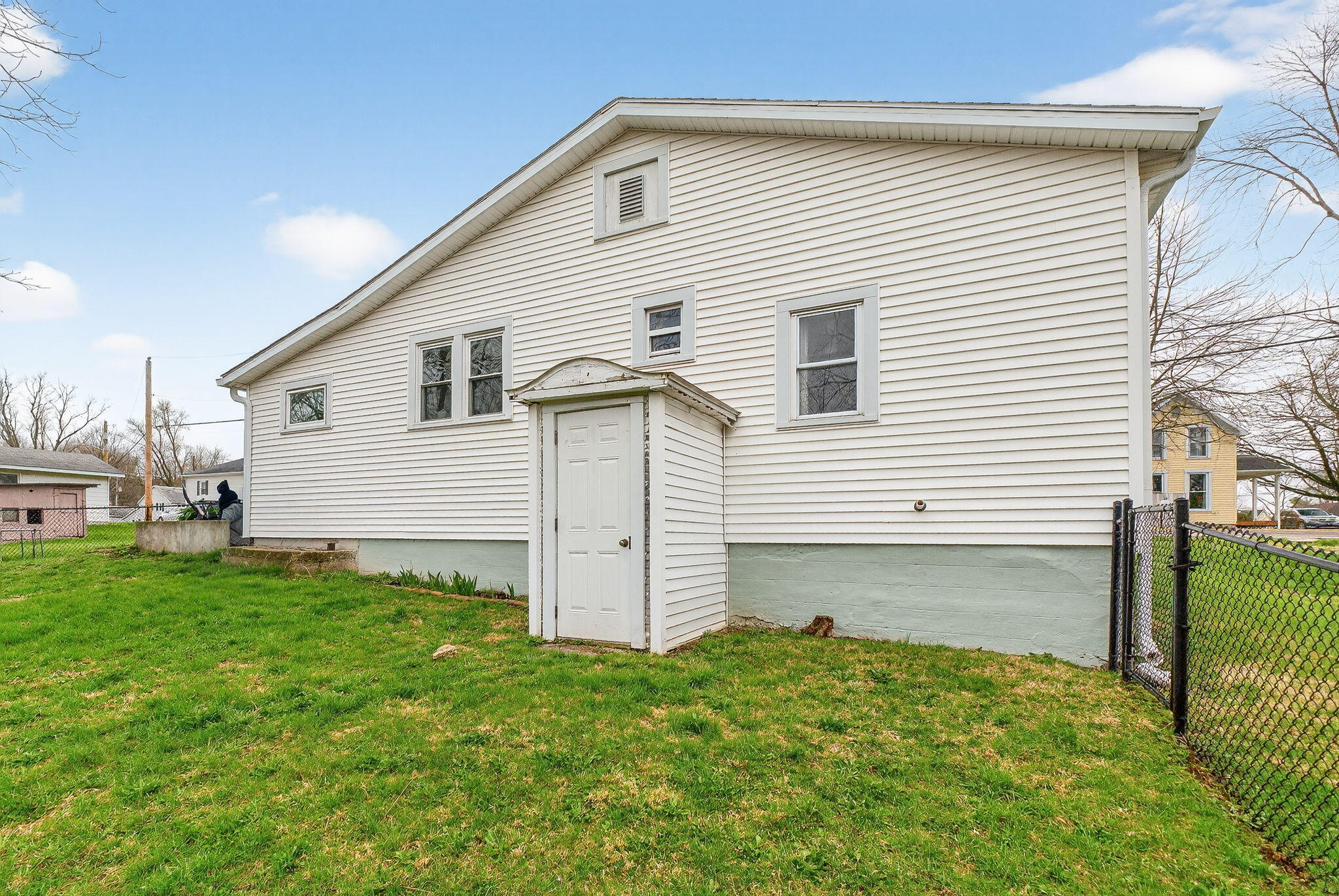 116 Taylor Street, West Liberty, Ohio 43357