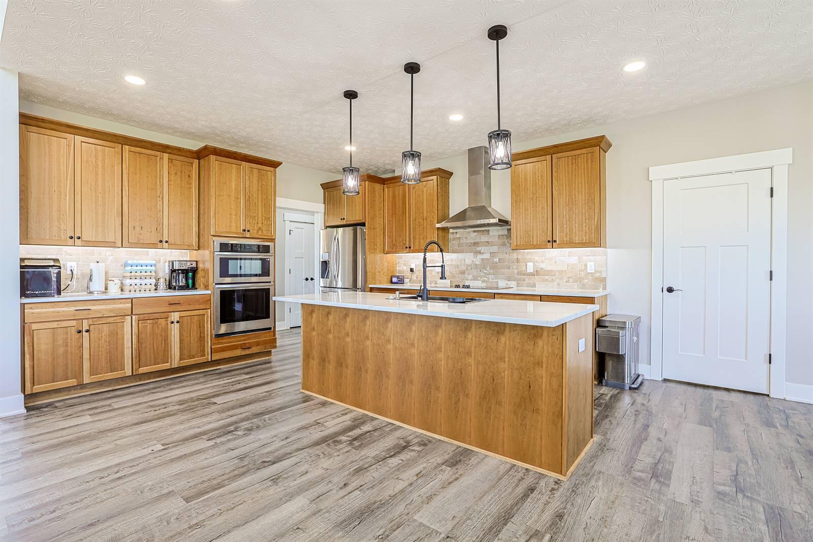 6853 Zerkle Road, Springfield, Ohio 45502