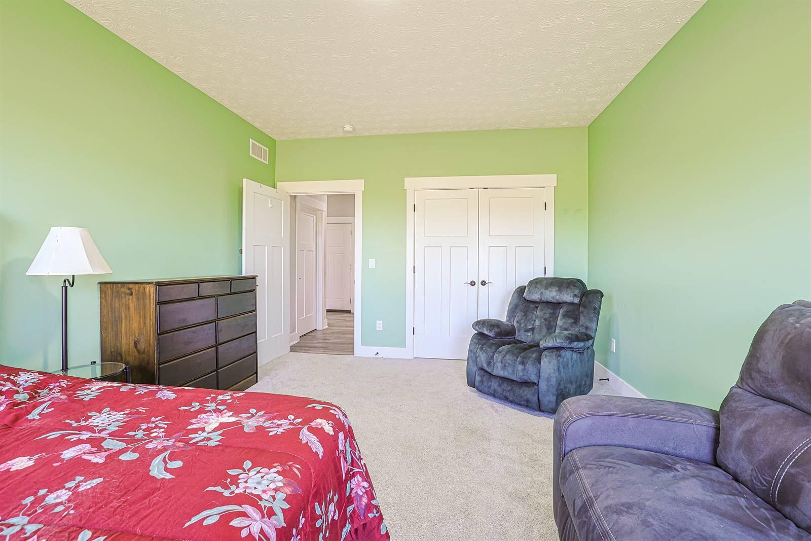 6853 Zerkle Road, Springfield, Ohio 45502