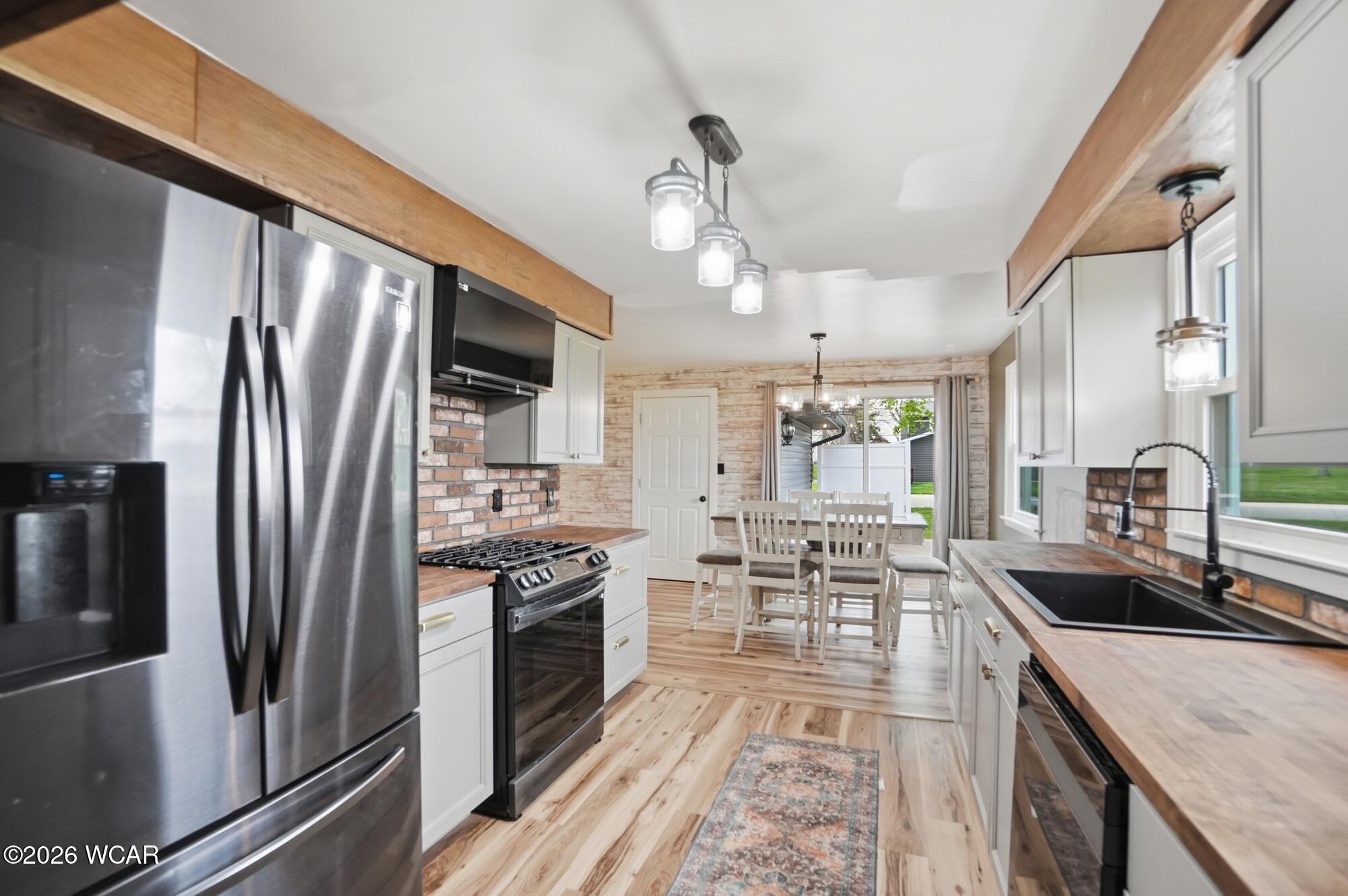 414 North Avenue, Ada, Ohio