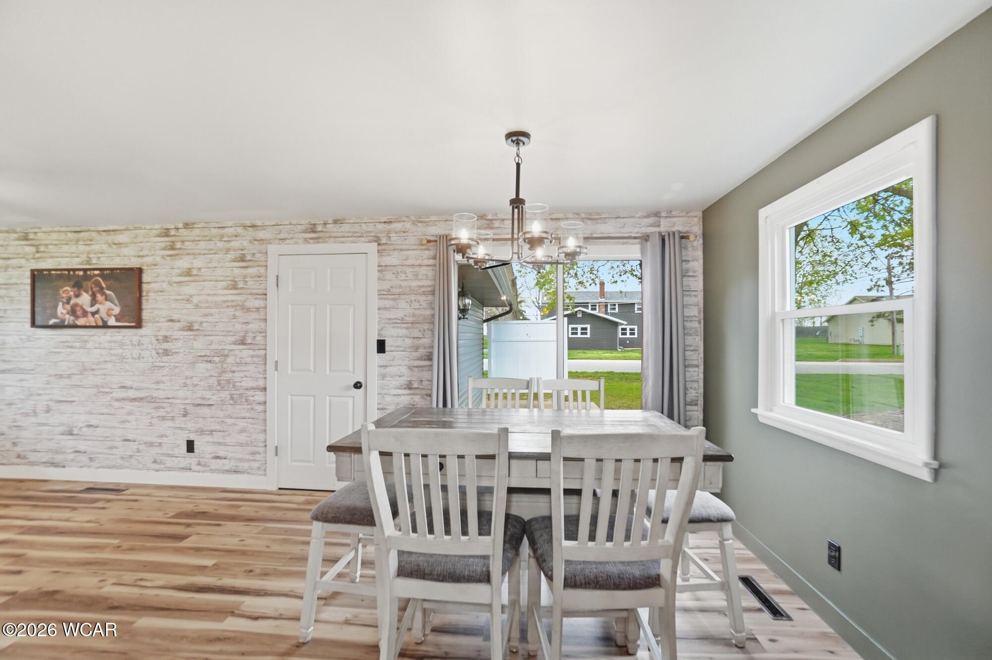 414 North Avenue, Ada, Ohio