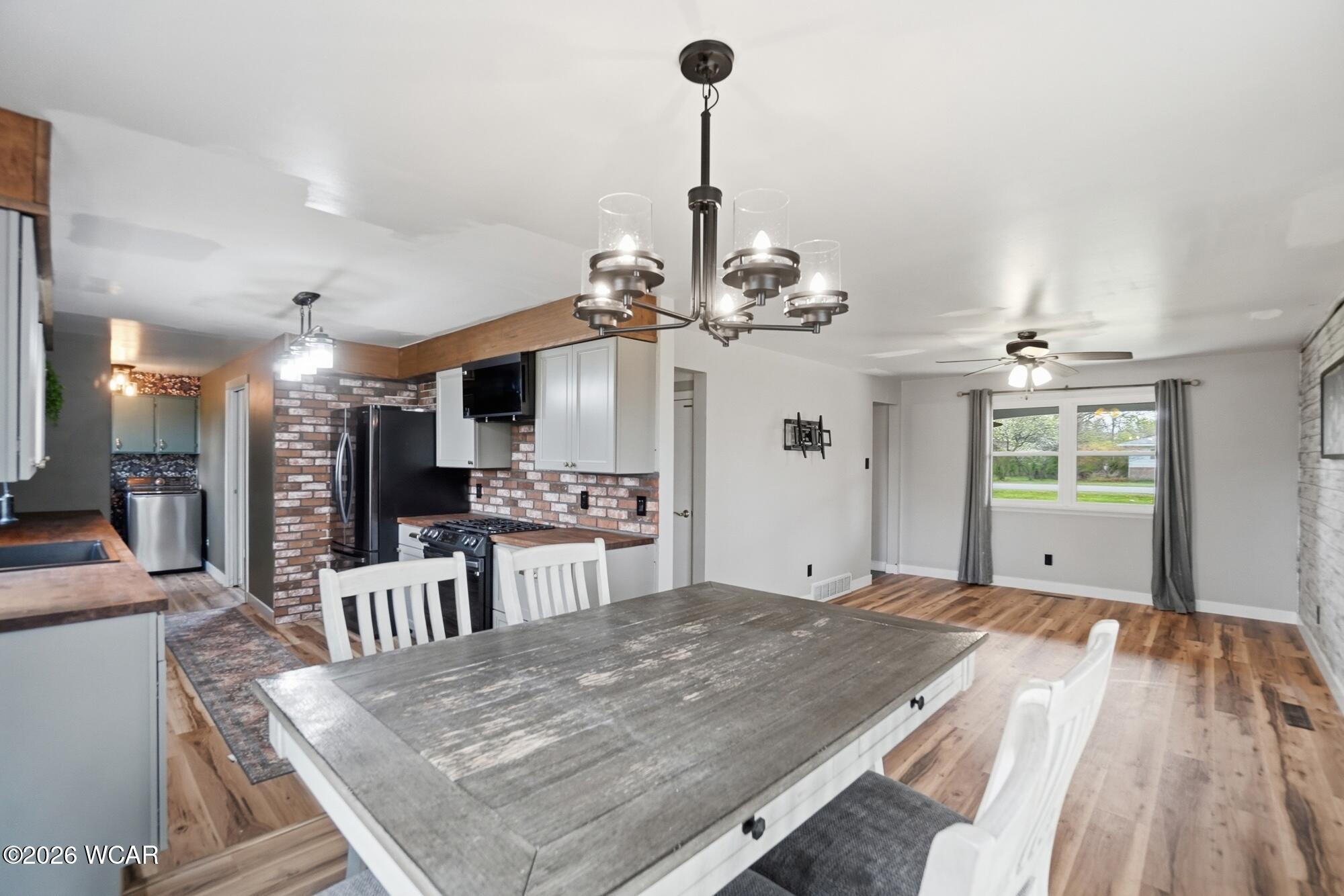 414 North Avenue, Ada, Ohio