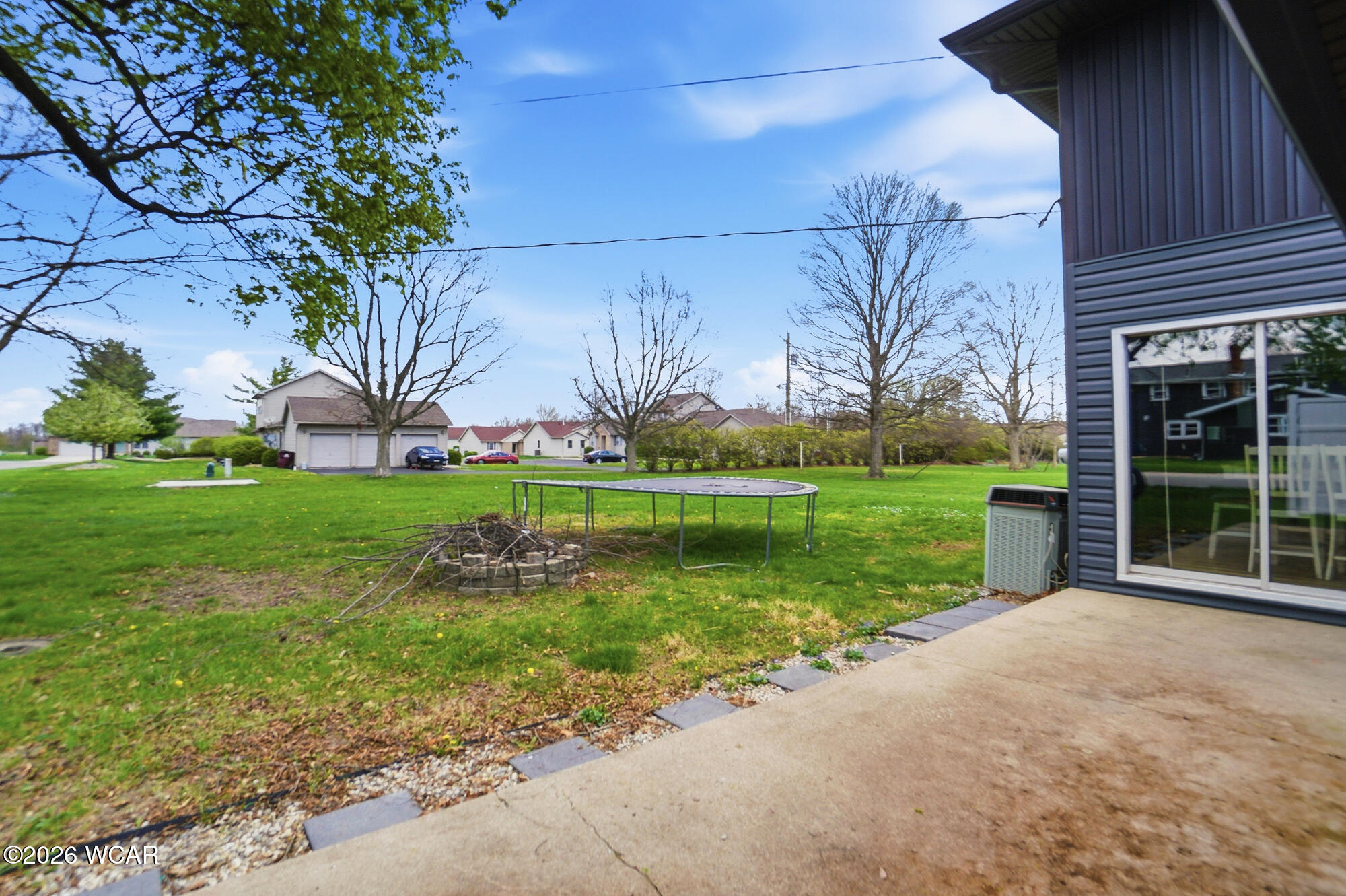 414 North Avenue, Ada, Ohio