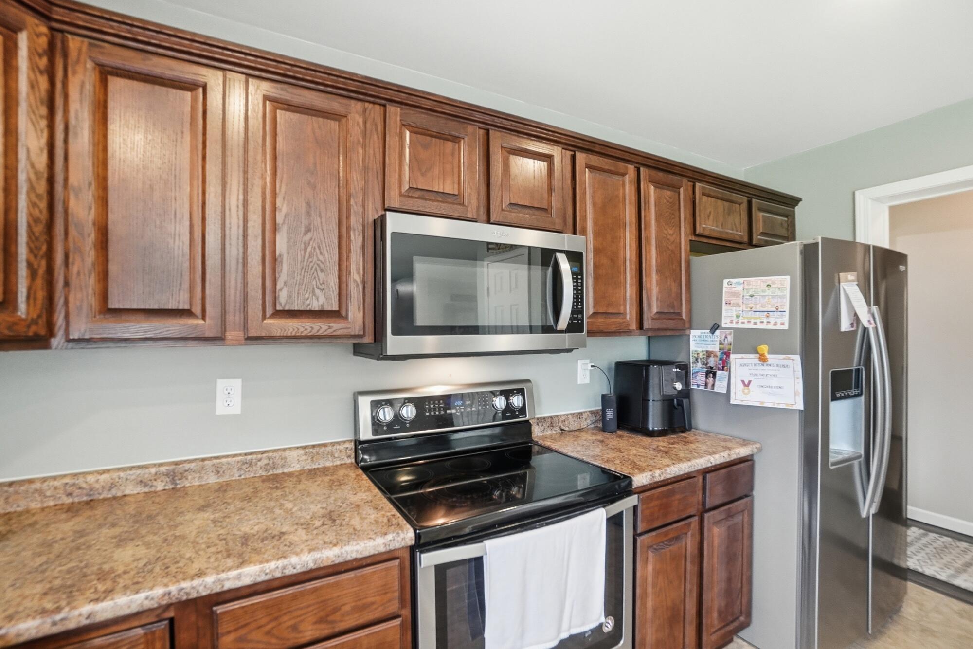 17138 National Road, Wapakoneta, Ohio 45895