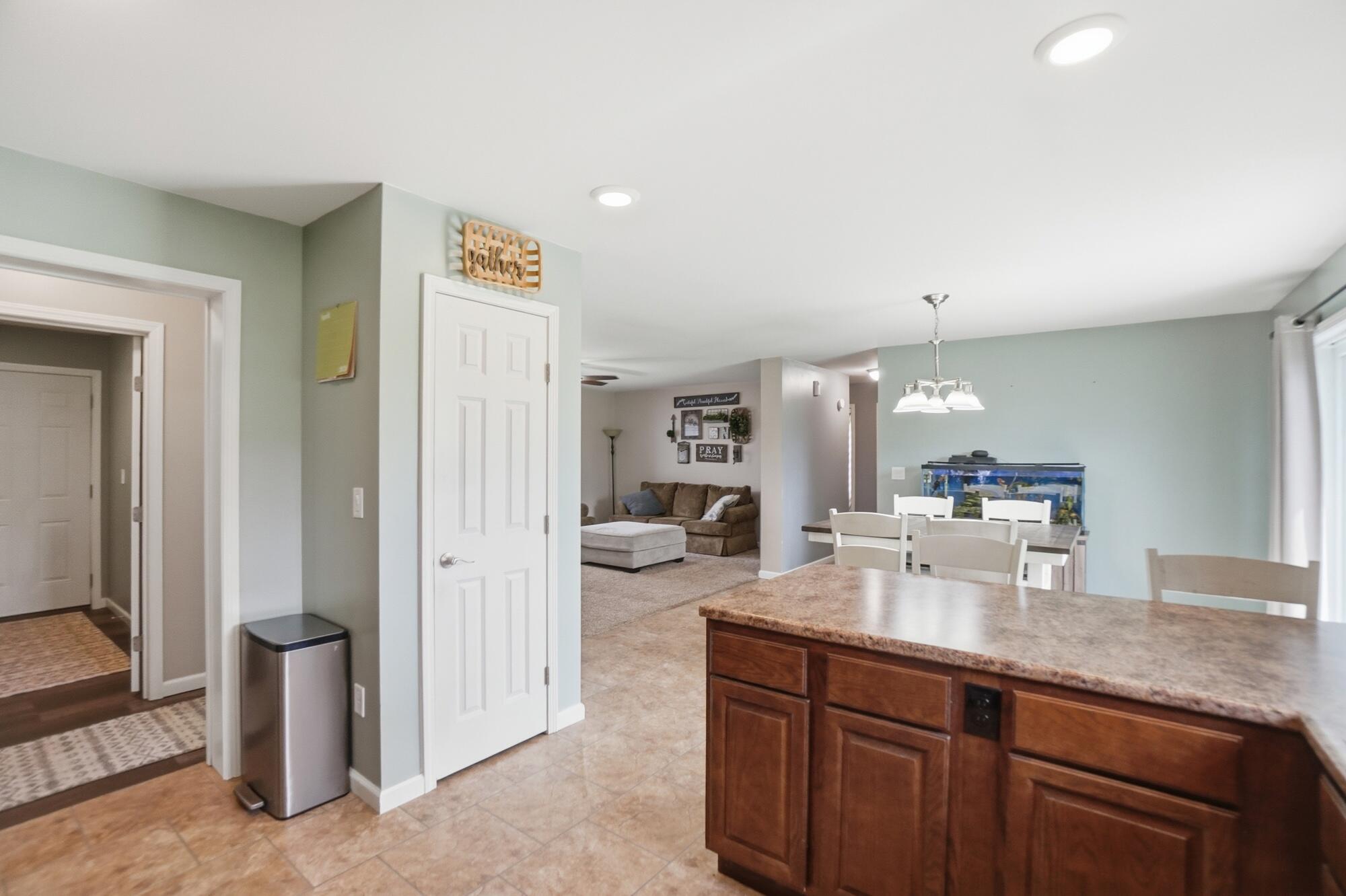 17138 National Road, Wapakoneta, Ohio 45895