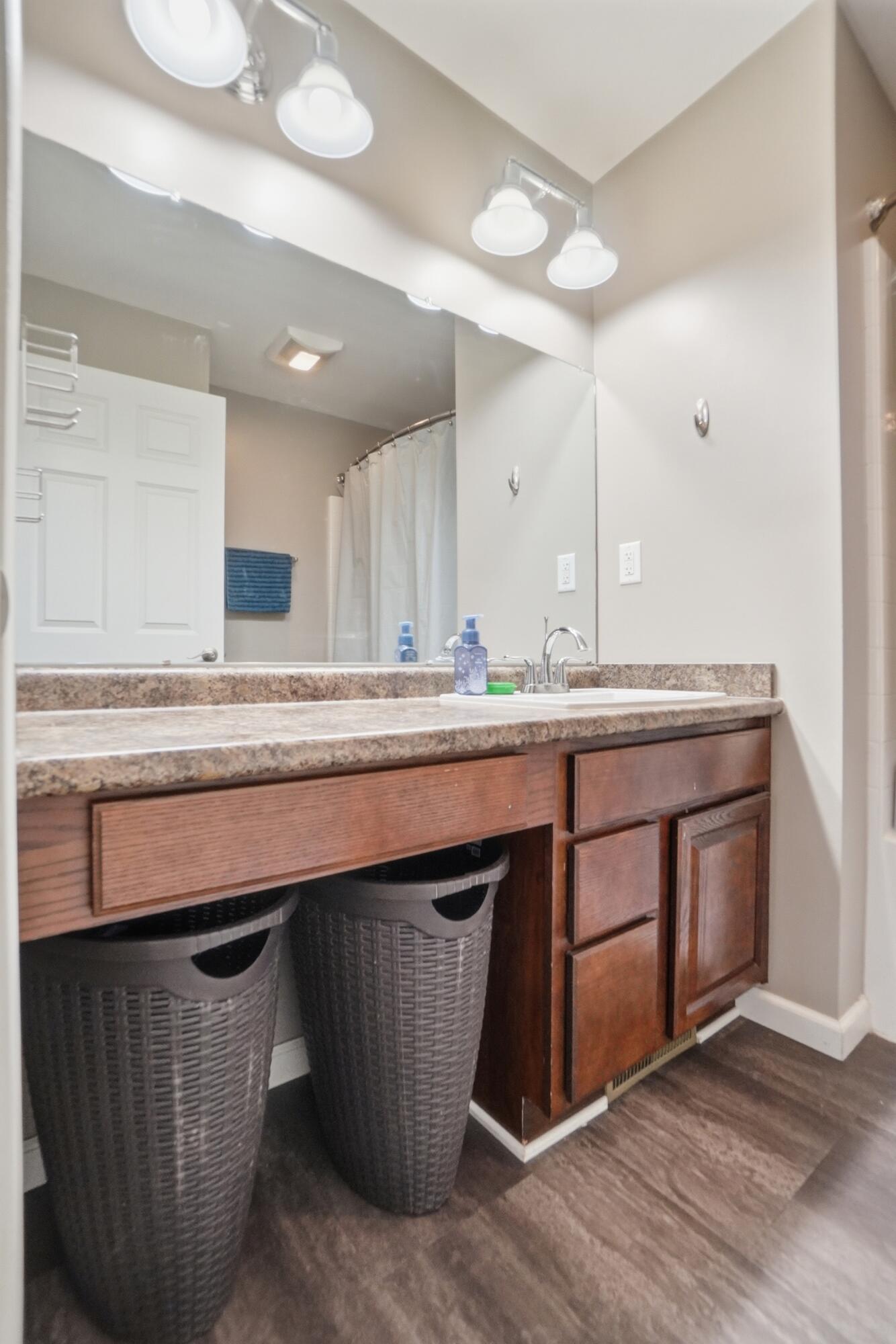 17138 National Road, Wapakoneta, Ohio 45895