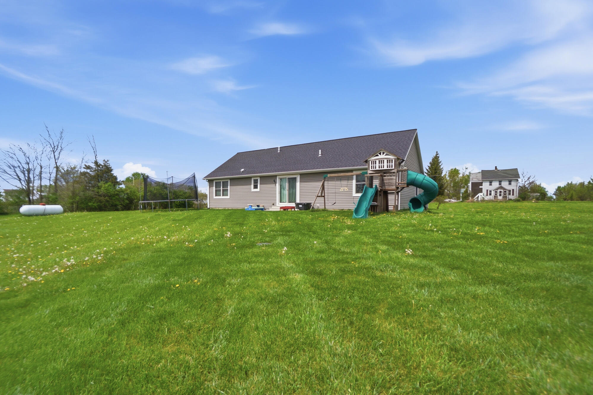 17138 National Road, Wapakoneta, Ohio 45895