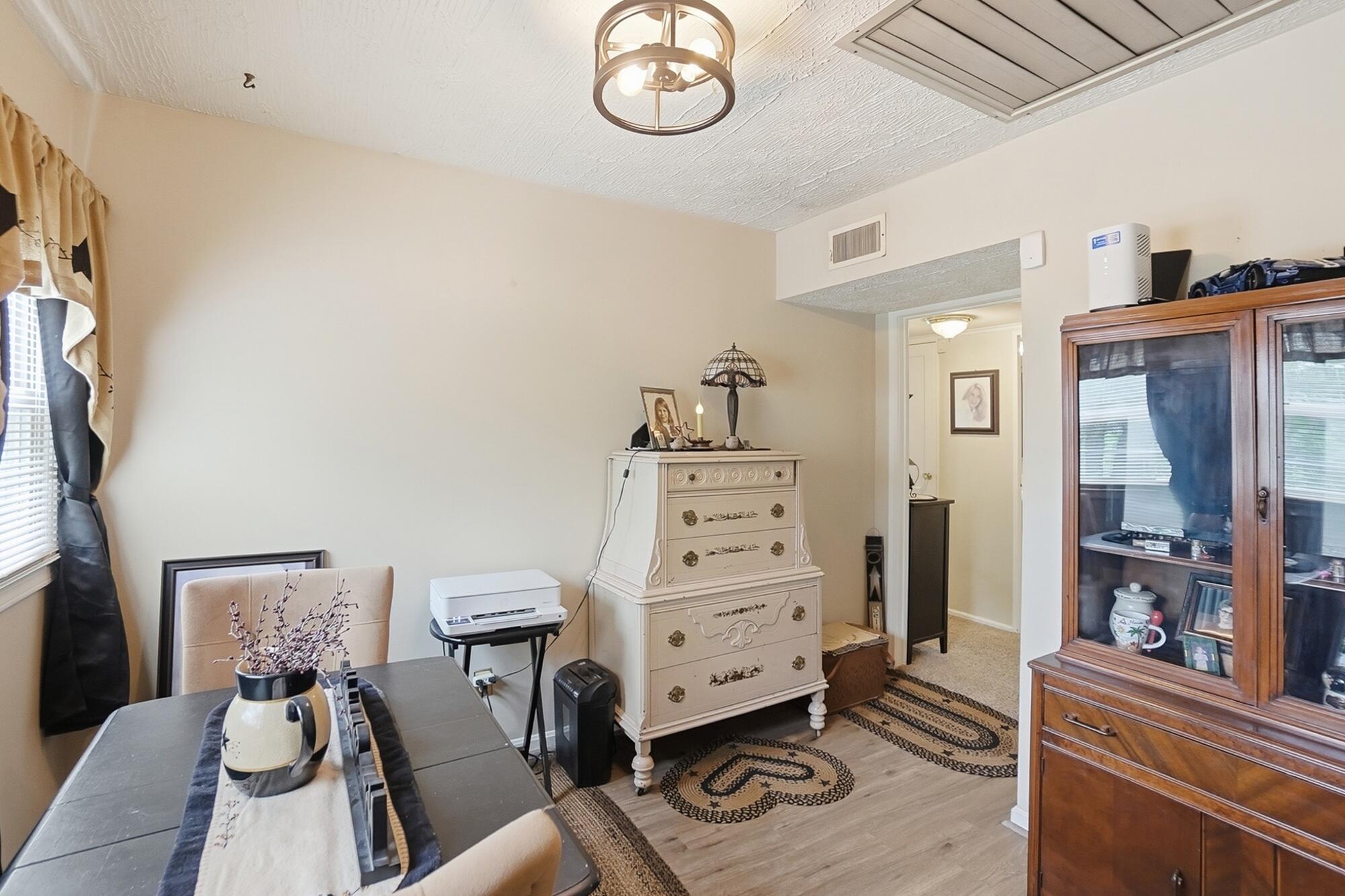 1734 Audubon Park Drive, Springfield, Ohio 45504