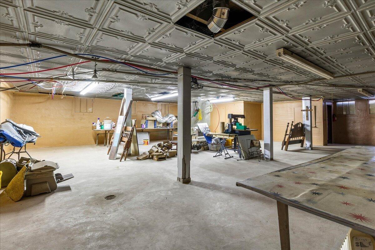 205 Center Street, West Mansfield, Ohio 43358