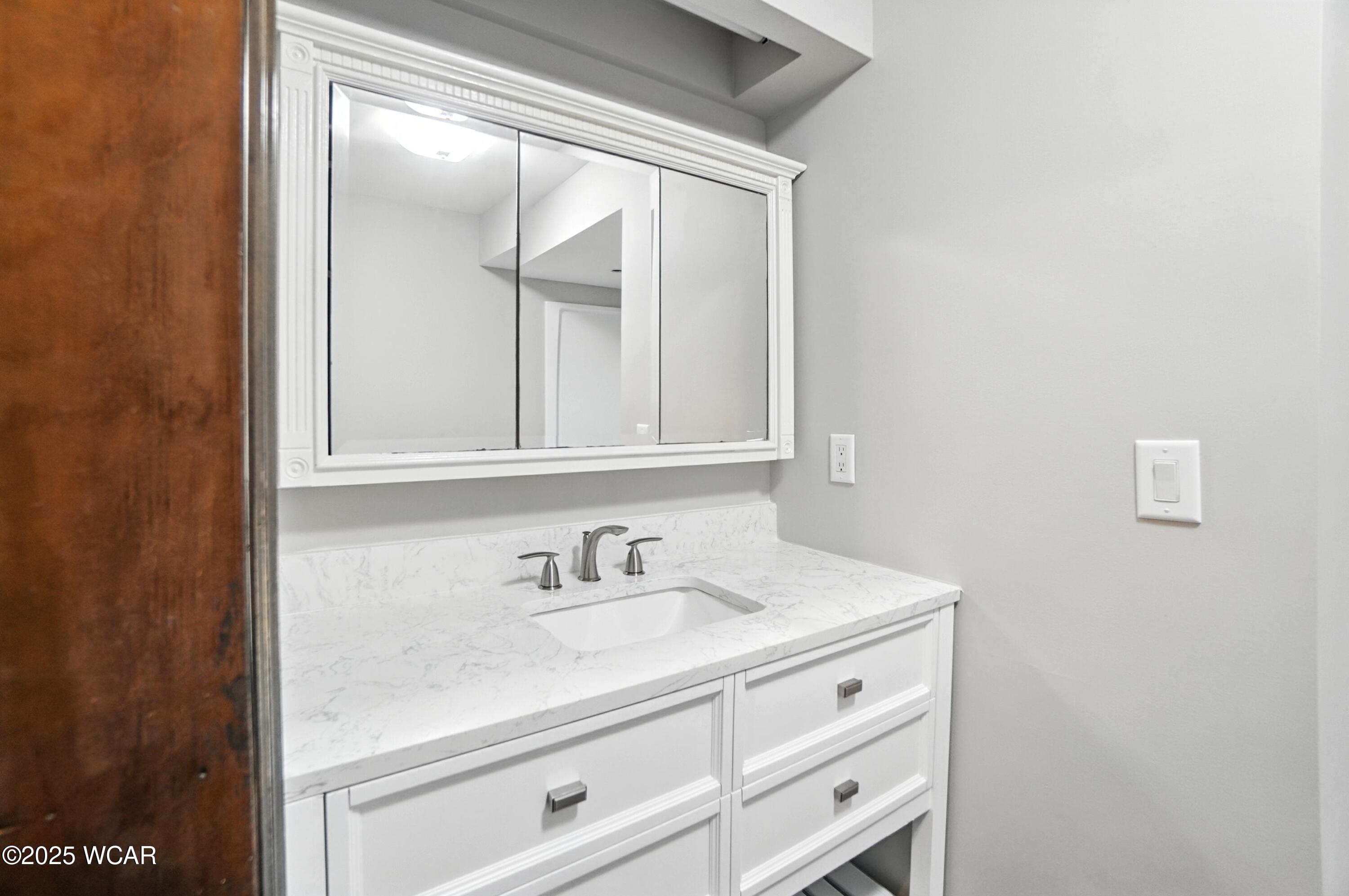 3798 Kissinghollow Drive, Lima, Ohio