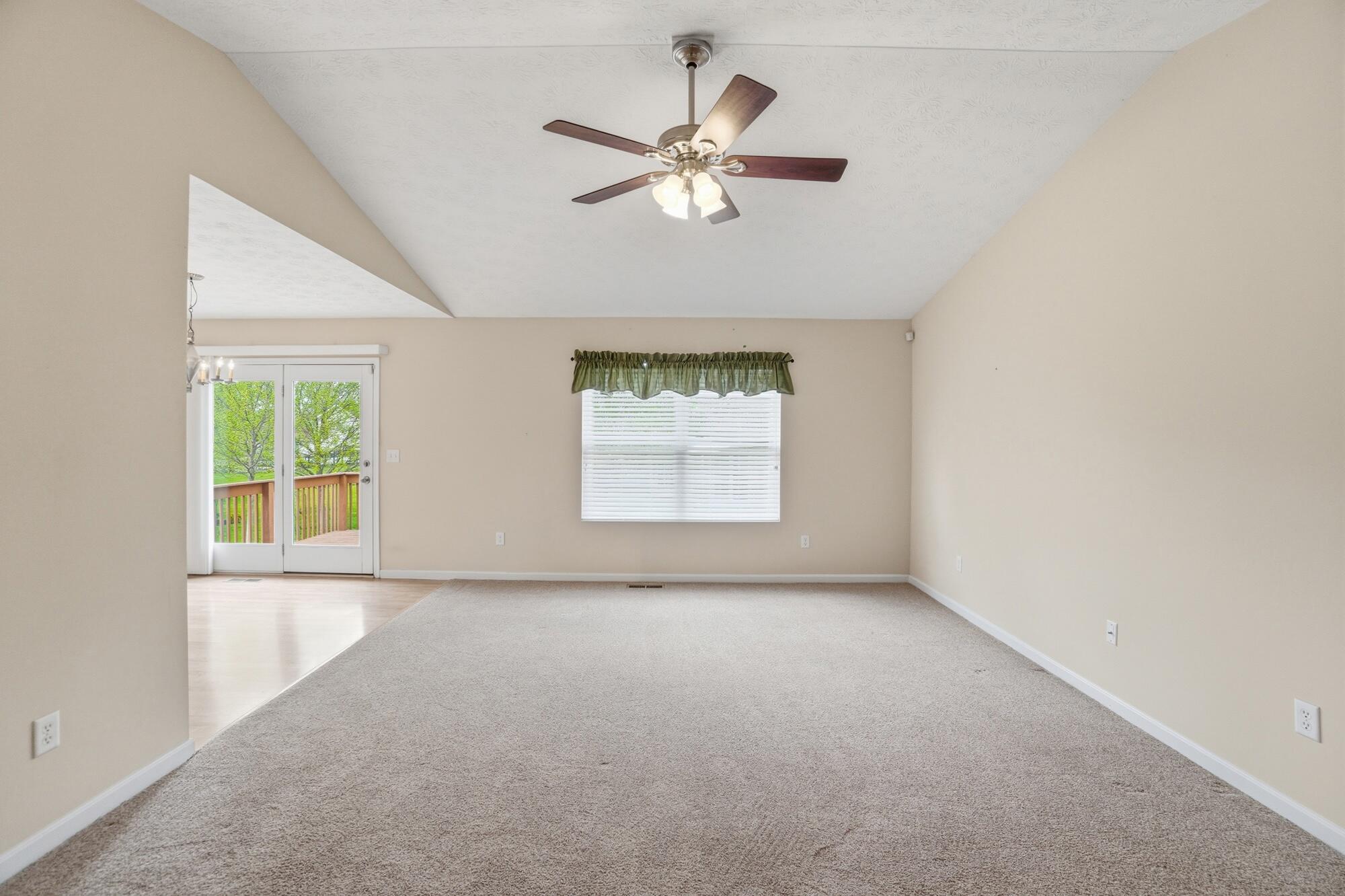 1840 Hunters Ridge Drive, Troy, Ohio 45373