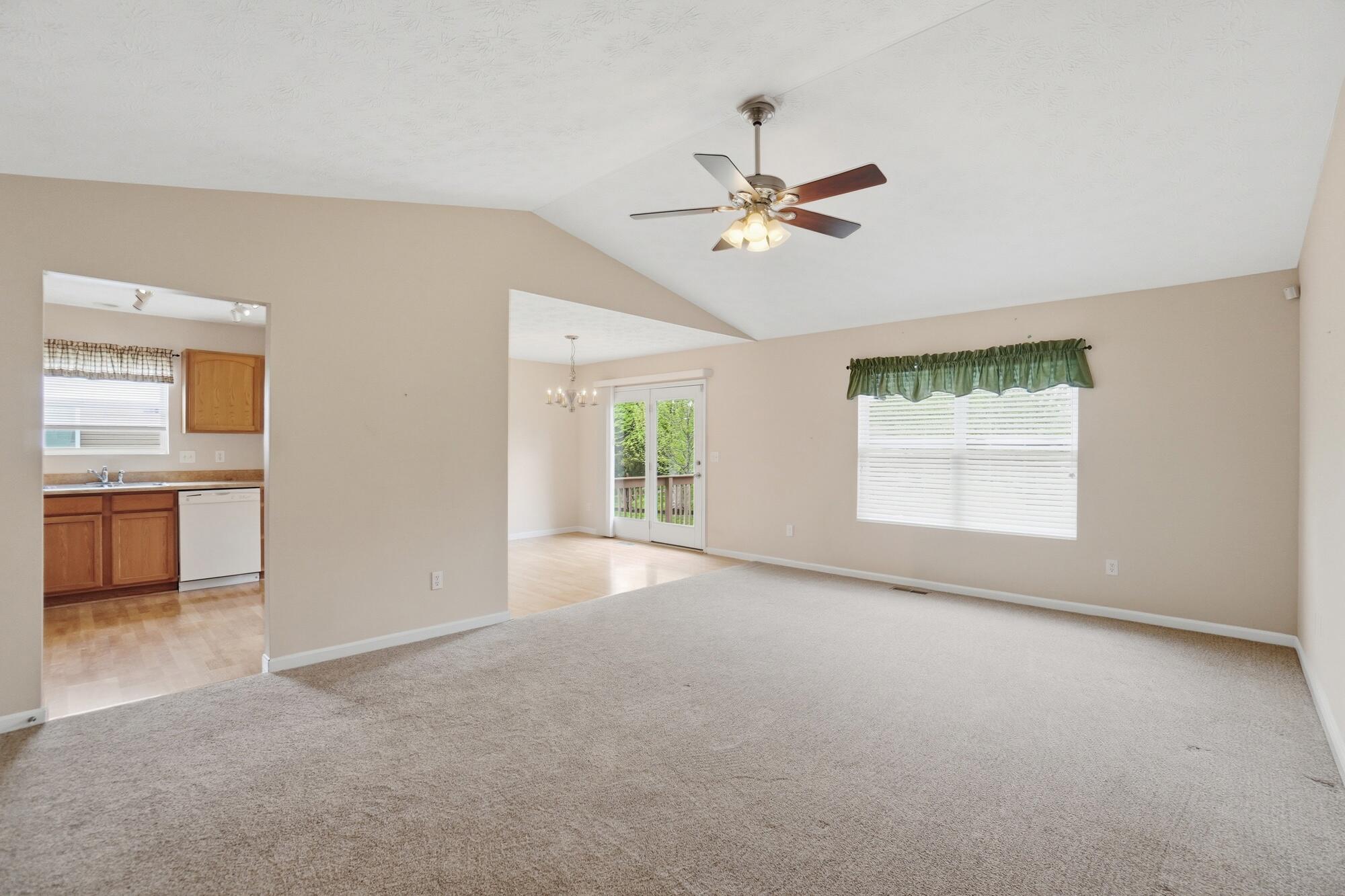 1840 Hunters Ridge Drive, Troy, Ohio 45373