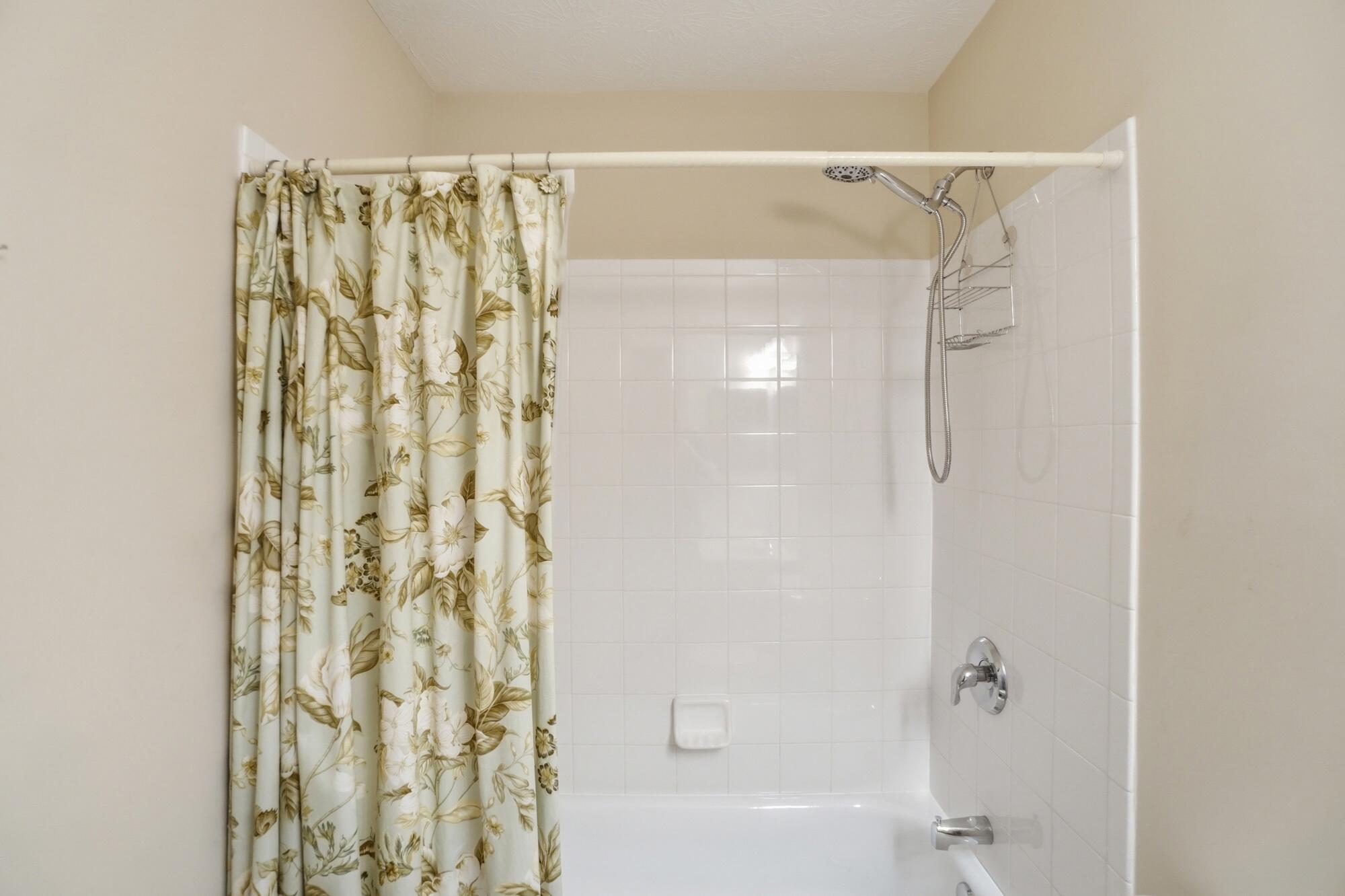 1840 Hunters Ridge Drive, Troy, Ohio 45373