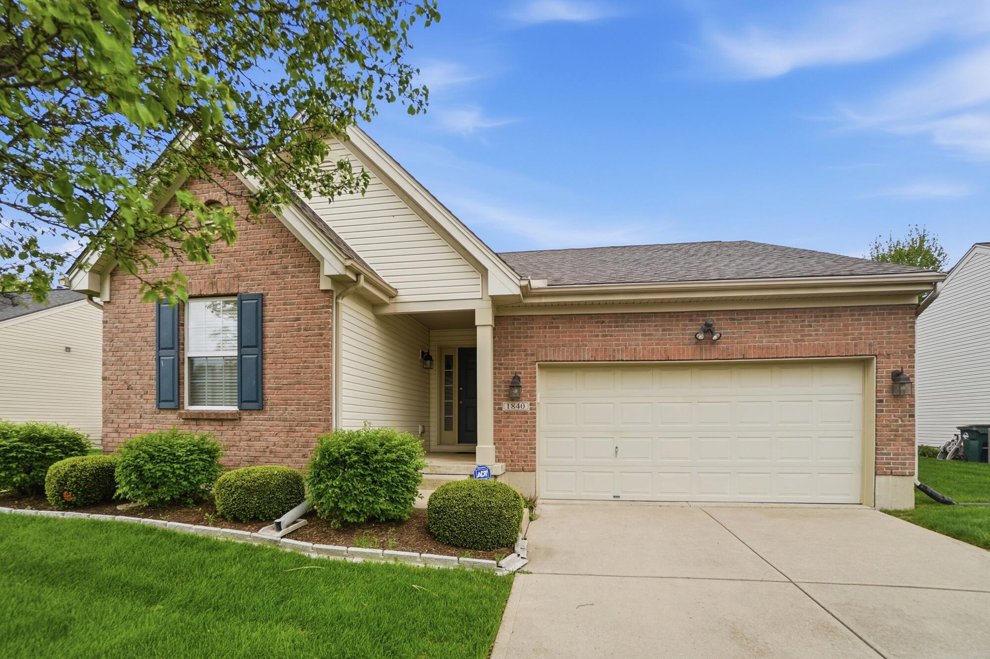 1840 Hunters Ridge Drive, Troy, Ohio 45373