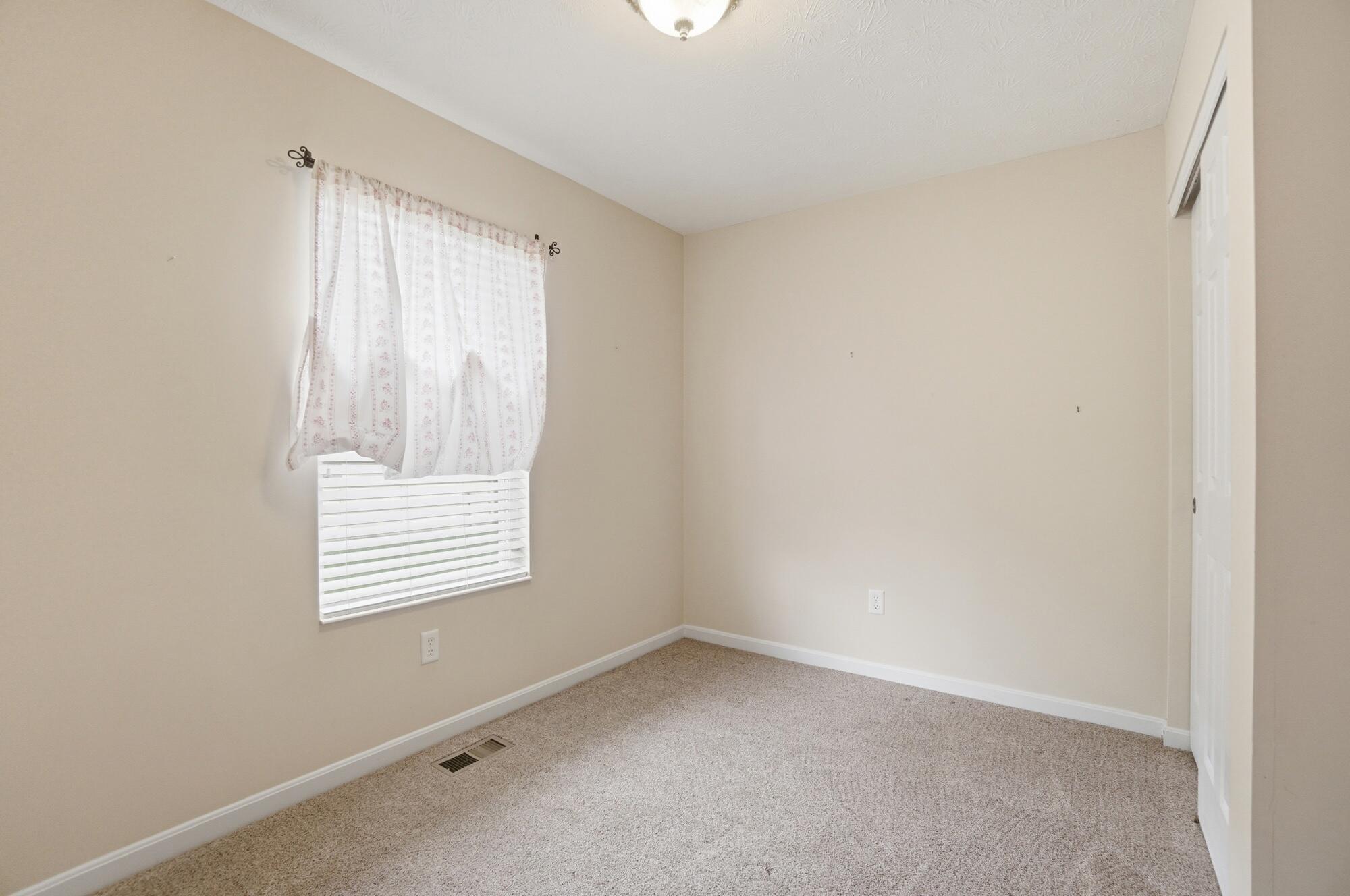 1840 Hunters Ridge Drive, Troy, Ohio 45373