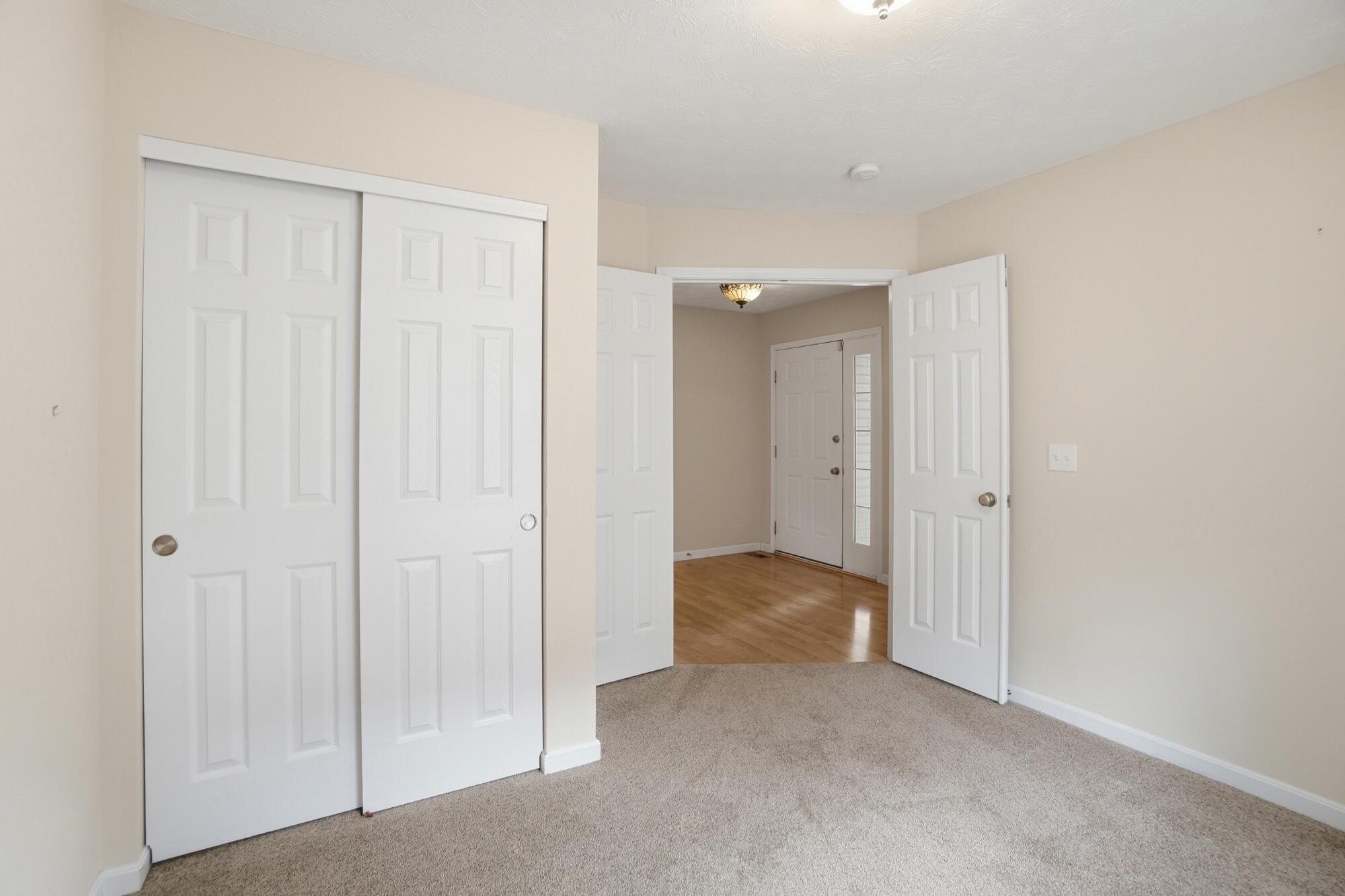 1840 Hunters Ridge Drive, Troy, Ohio 45373