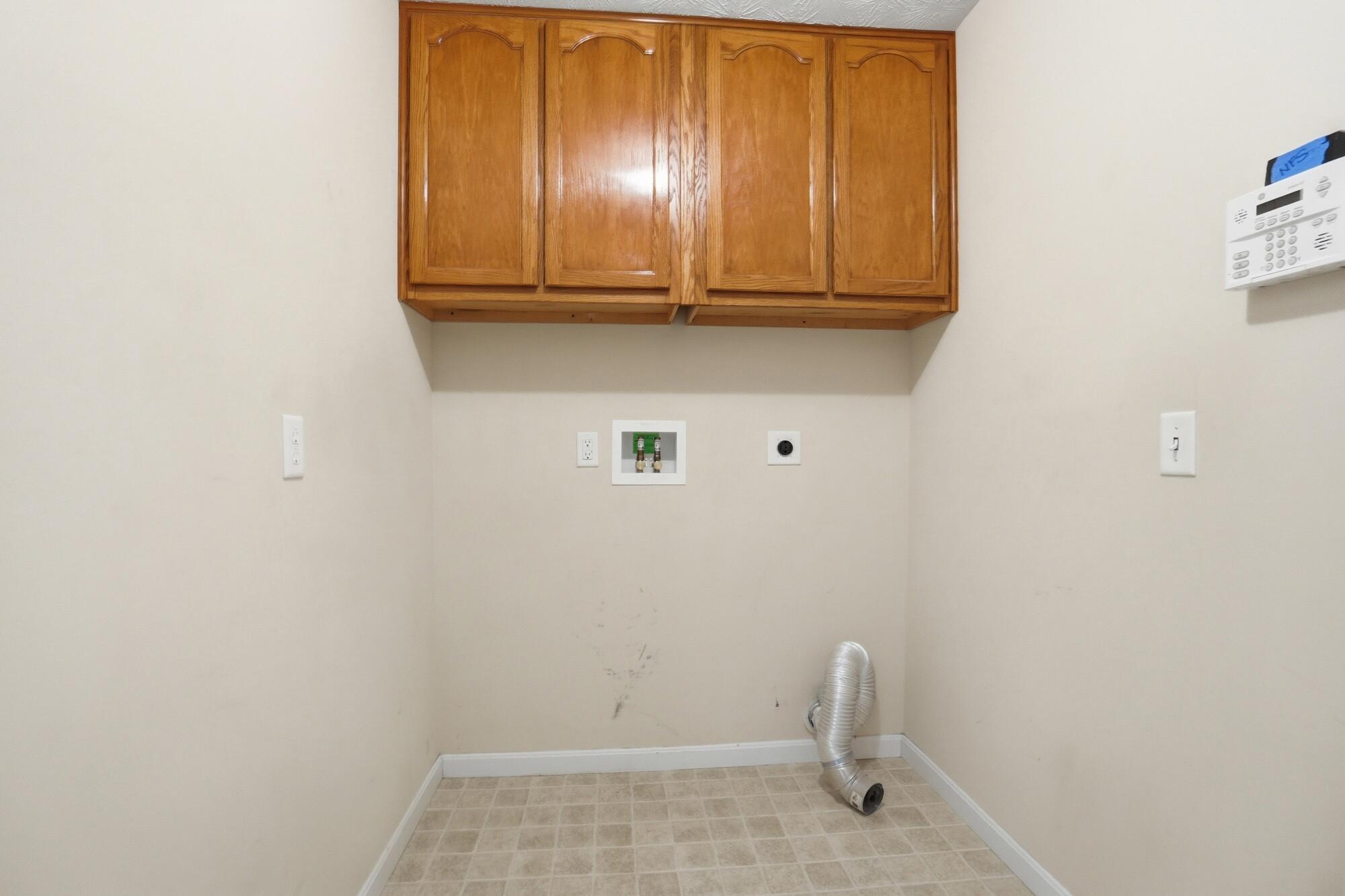 1840 Hunters Ridge Drive, Troy, Ohio 45373