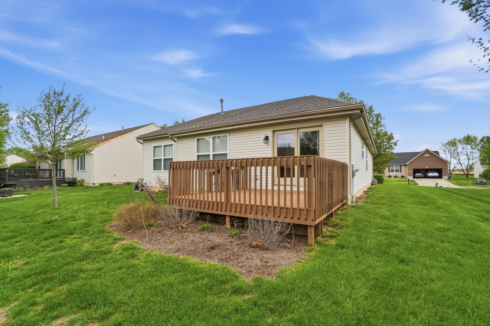 1840 Hunters Ridge Drive, Troy, Ohio 45373