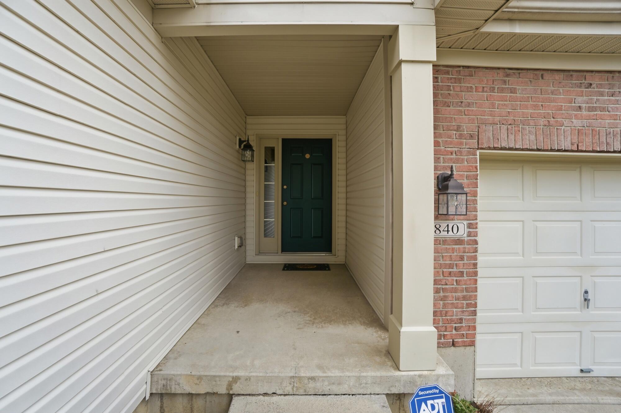 1840 Hunters Ridge Drive, Troy, Ohio 45373